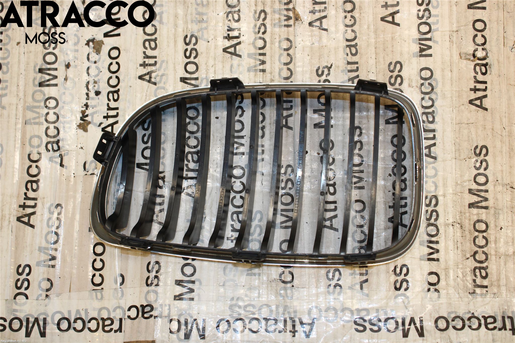 BMW 1 E87/81 5D/3D 03-11 Grilldel Høyre