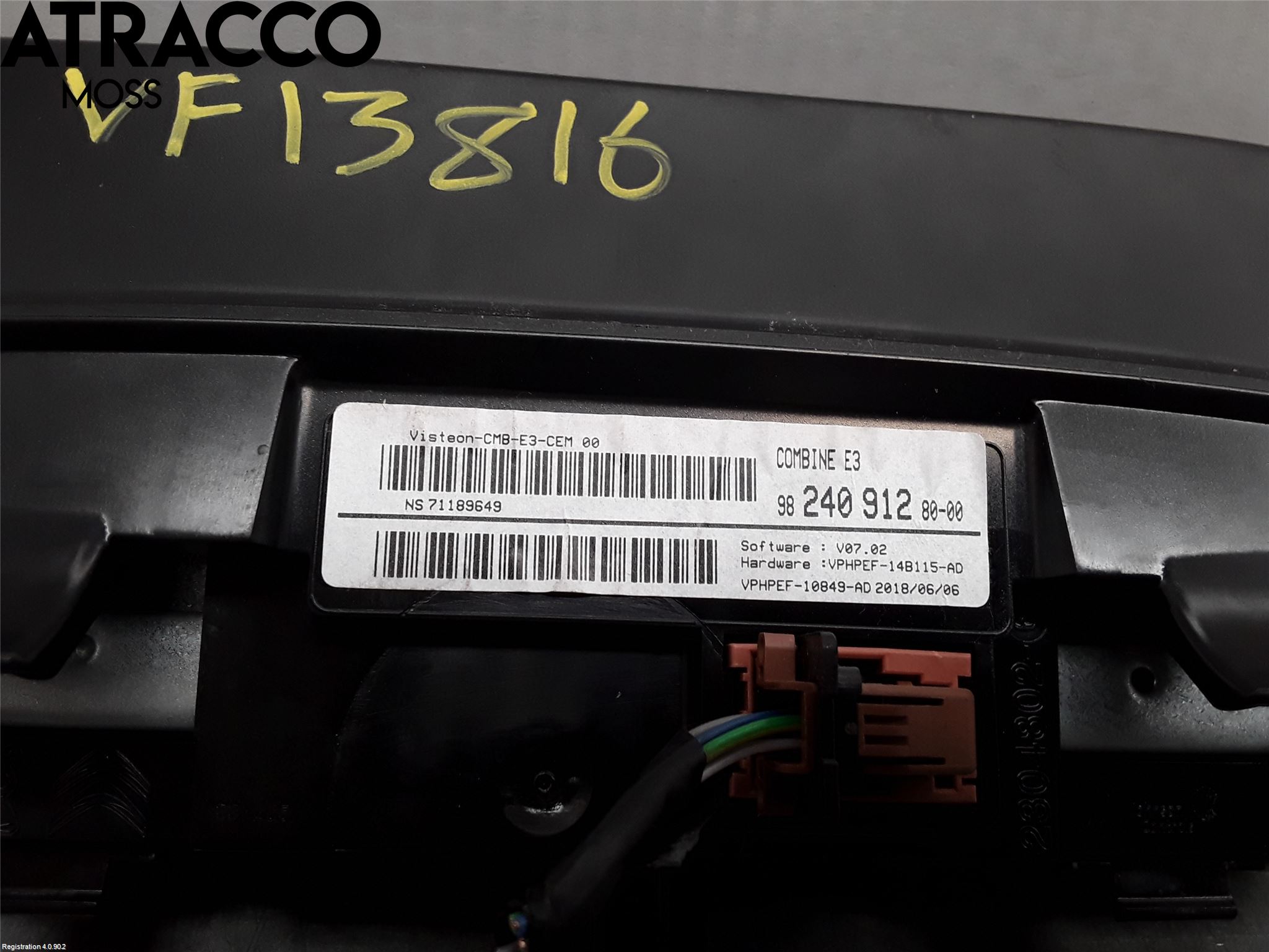 Citroen C4 CACTUS 14-20 Instrumentkonsoll Midt
