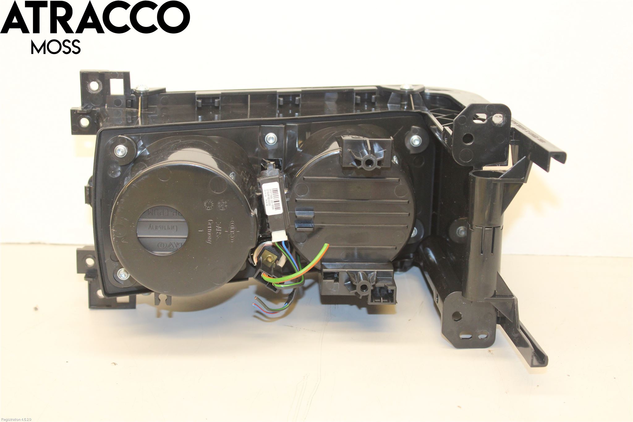 Volvo XC60 09-13 Innr Koppholder