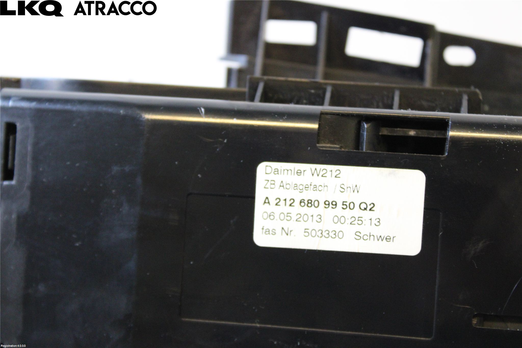 Mercedes-Benz MB E-KLASS (W212) 09-16 Innr Koppholder