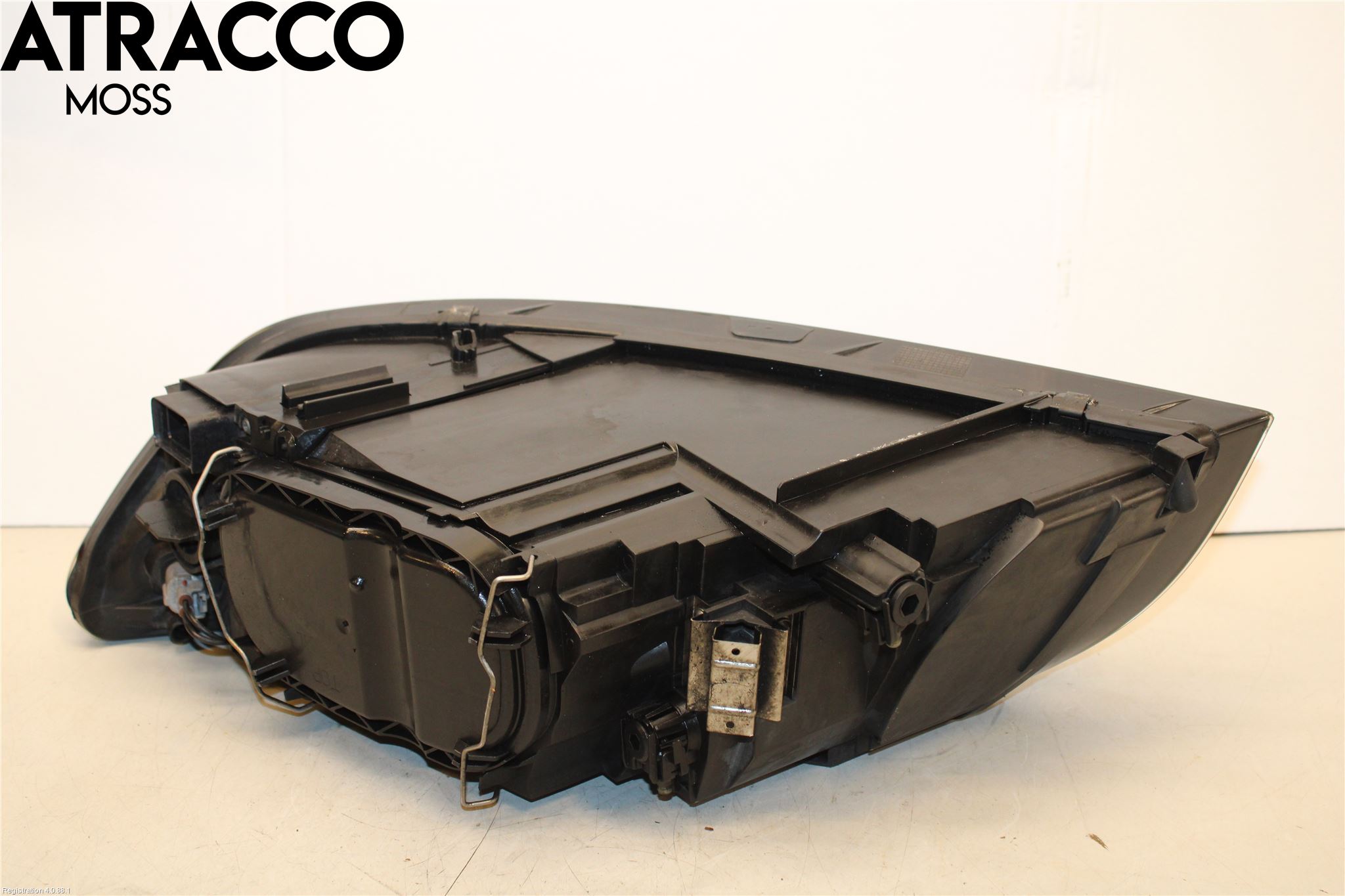 Volvo V50 04-07 Frontlykt Høyre