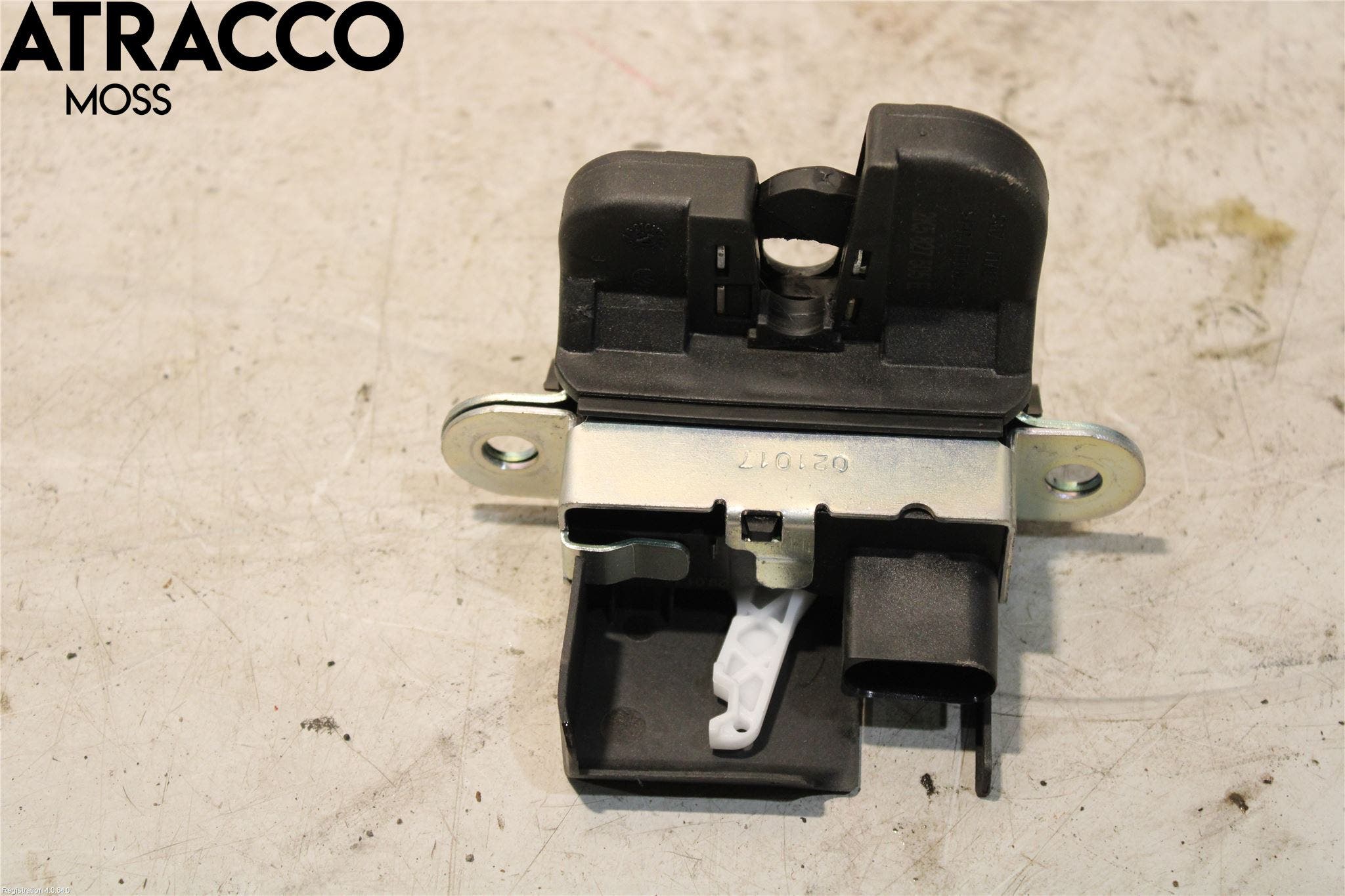 Volkswagen VW CADDY 16-20 Lås Bakluke-Koffertlokk