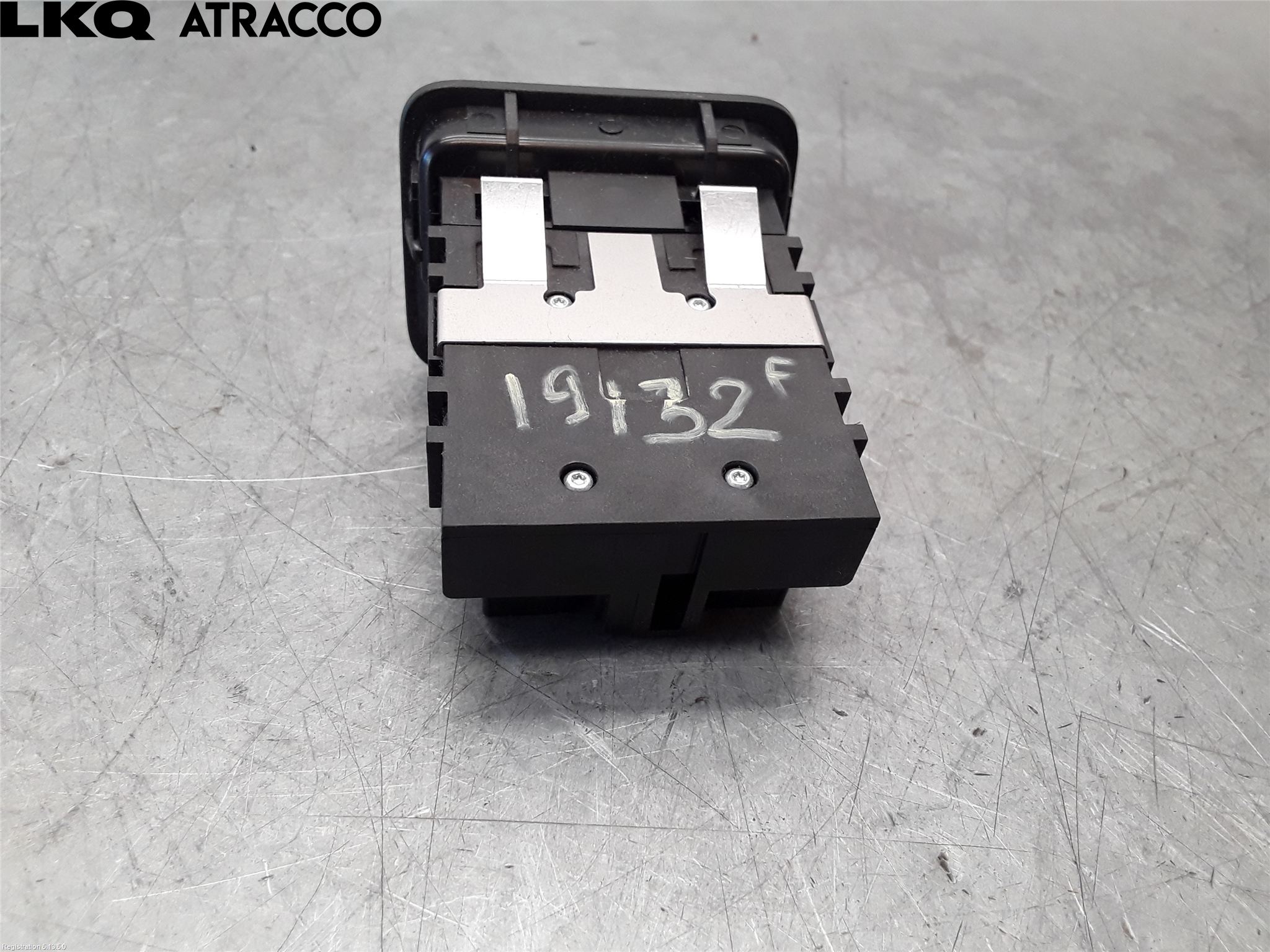 Mercedes-Benz MB B-KLASS (W246/W242) 12-19 Bryter Parkeringsbrems