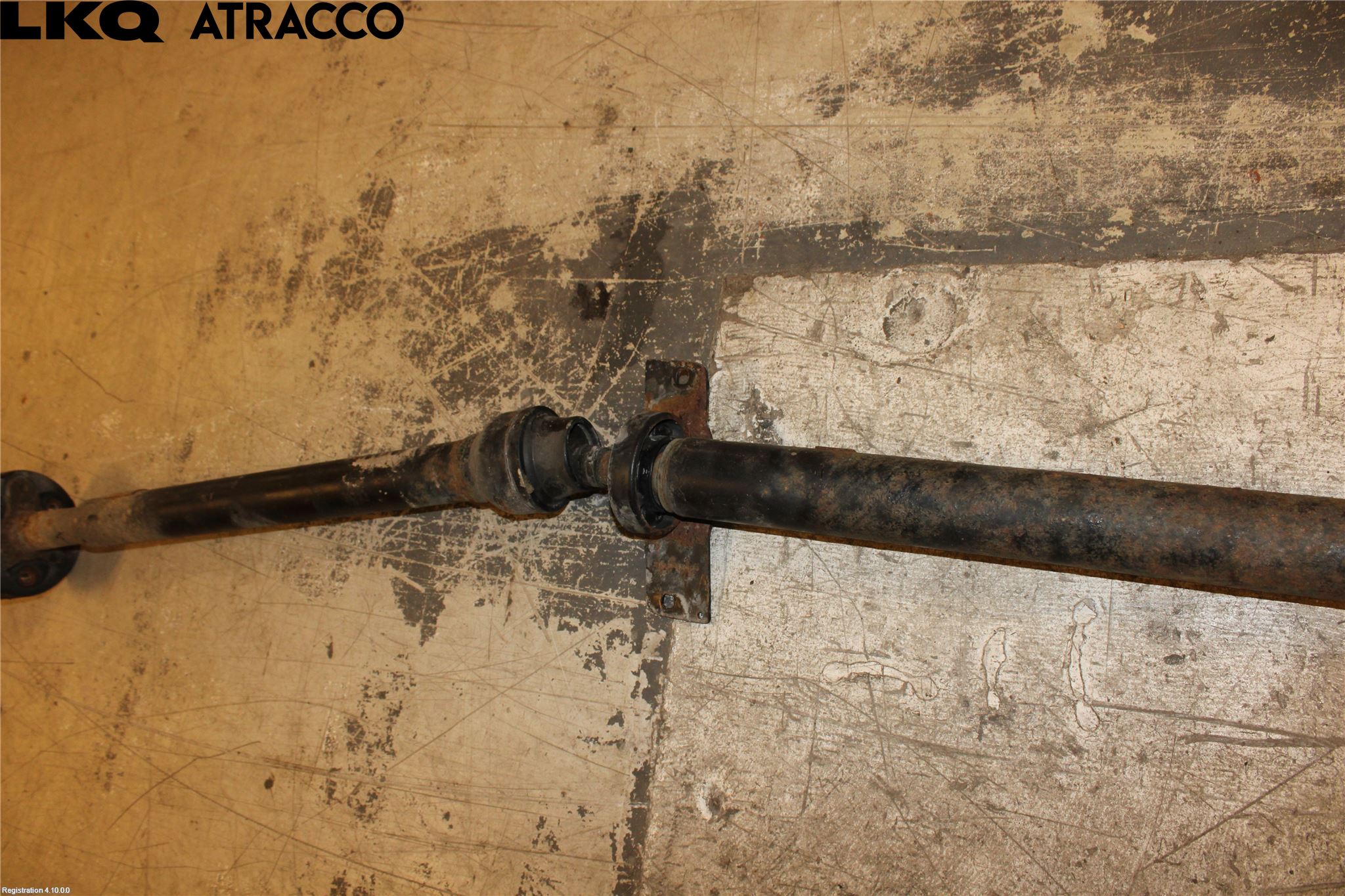 Volkswagen VW CADDY      04-10 Mellomaksel Kompl