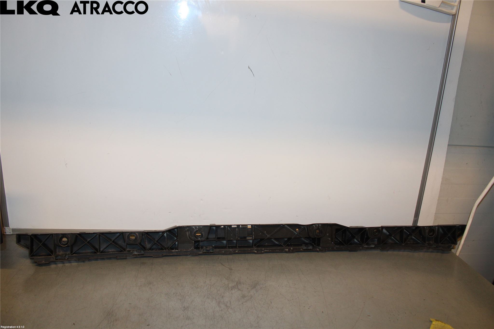 Volkswagen VW TIGUAN 16-24 Støtfanger Bak Deform Element