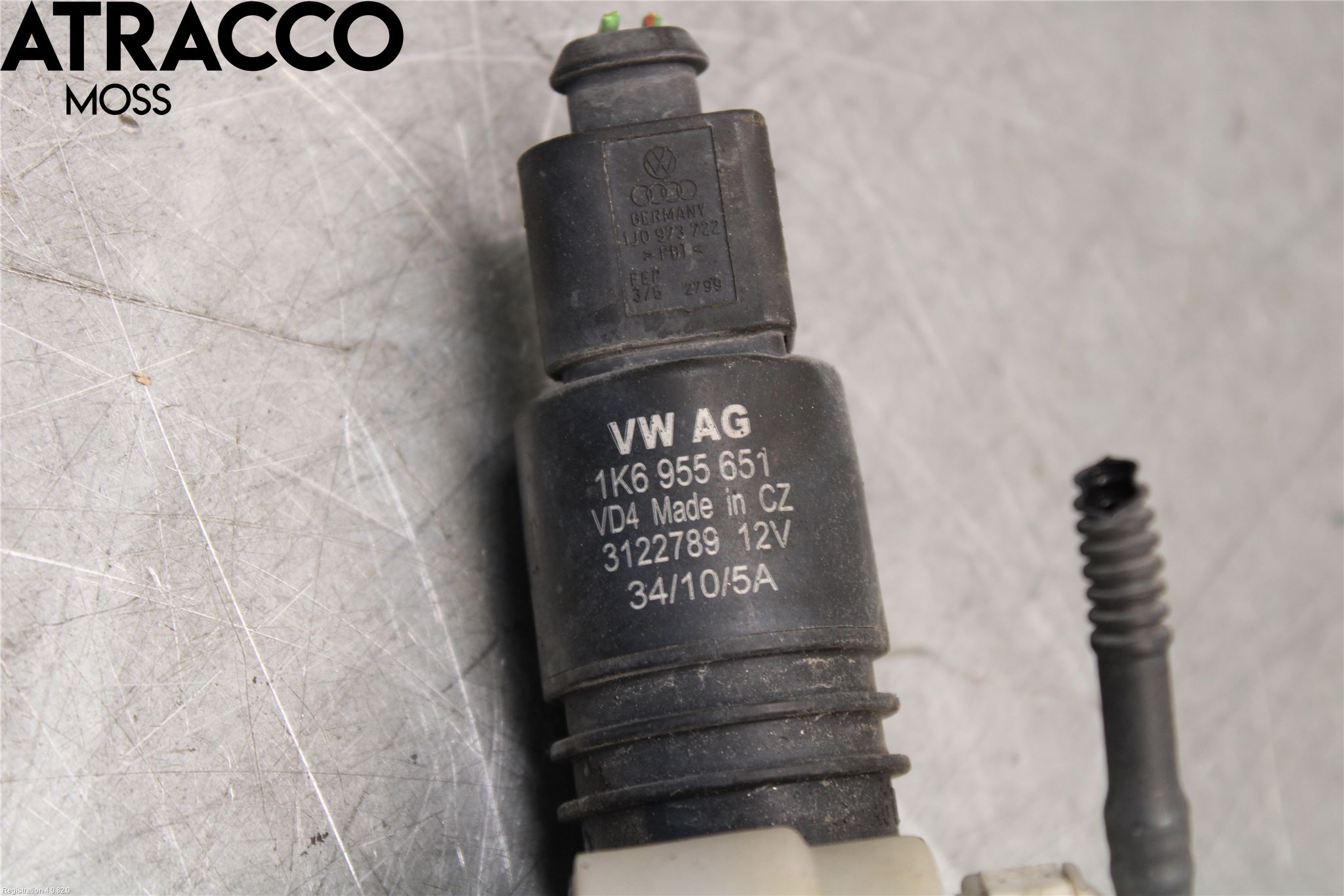 Volkswagen VW GOLF VI 09-13 Spylerpumpe Frontrute