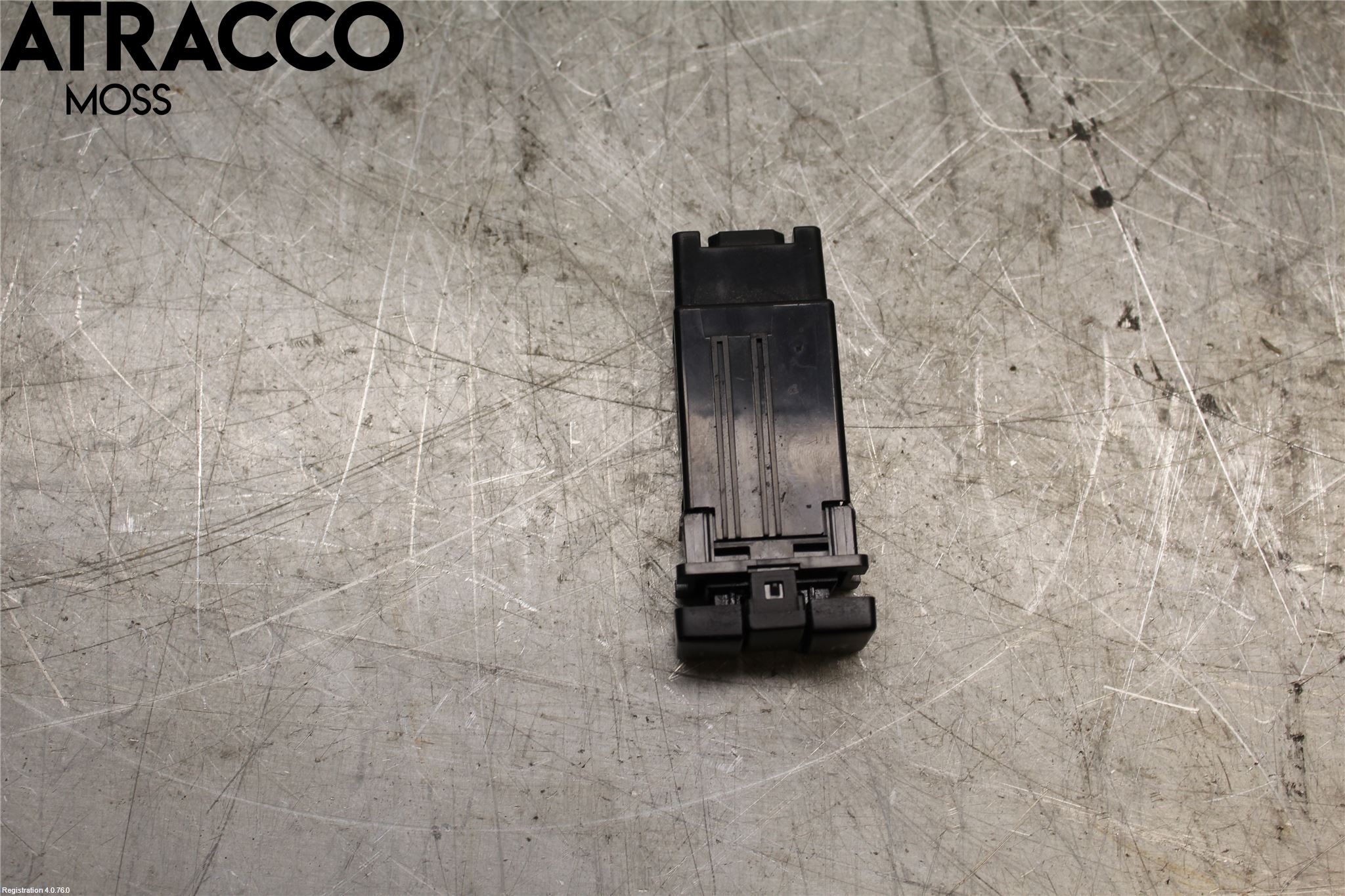 Toyota PRIUS+ ZVW40 12-20 Bryter Varmesete