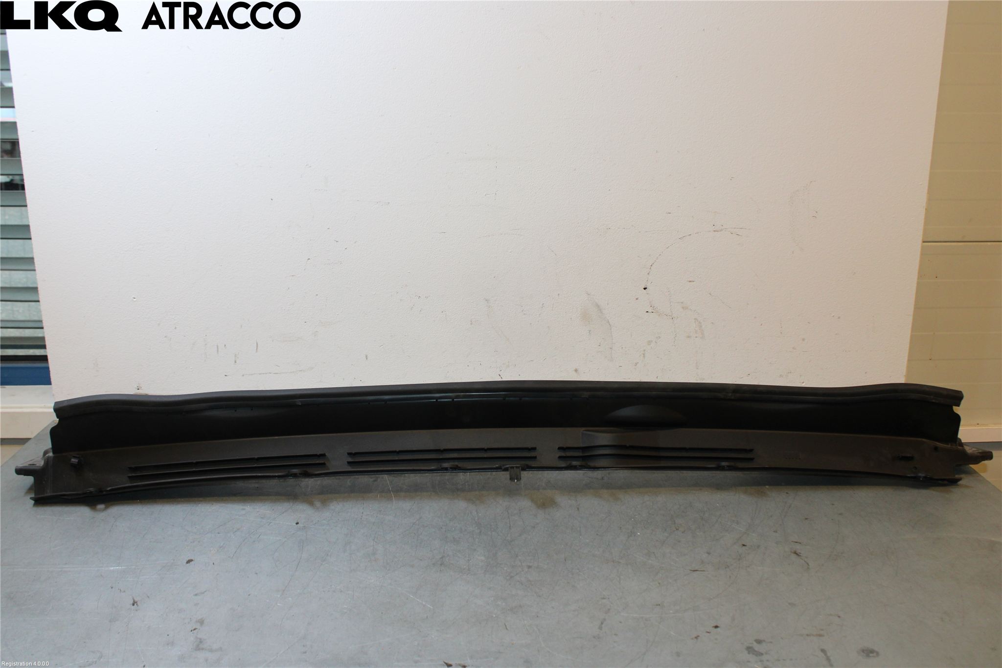 Volvo EX40 25- Visker Deksel-Grill-Under Frr