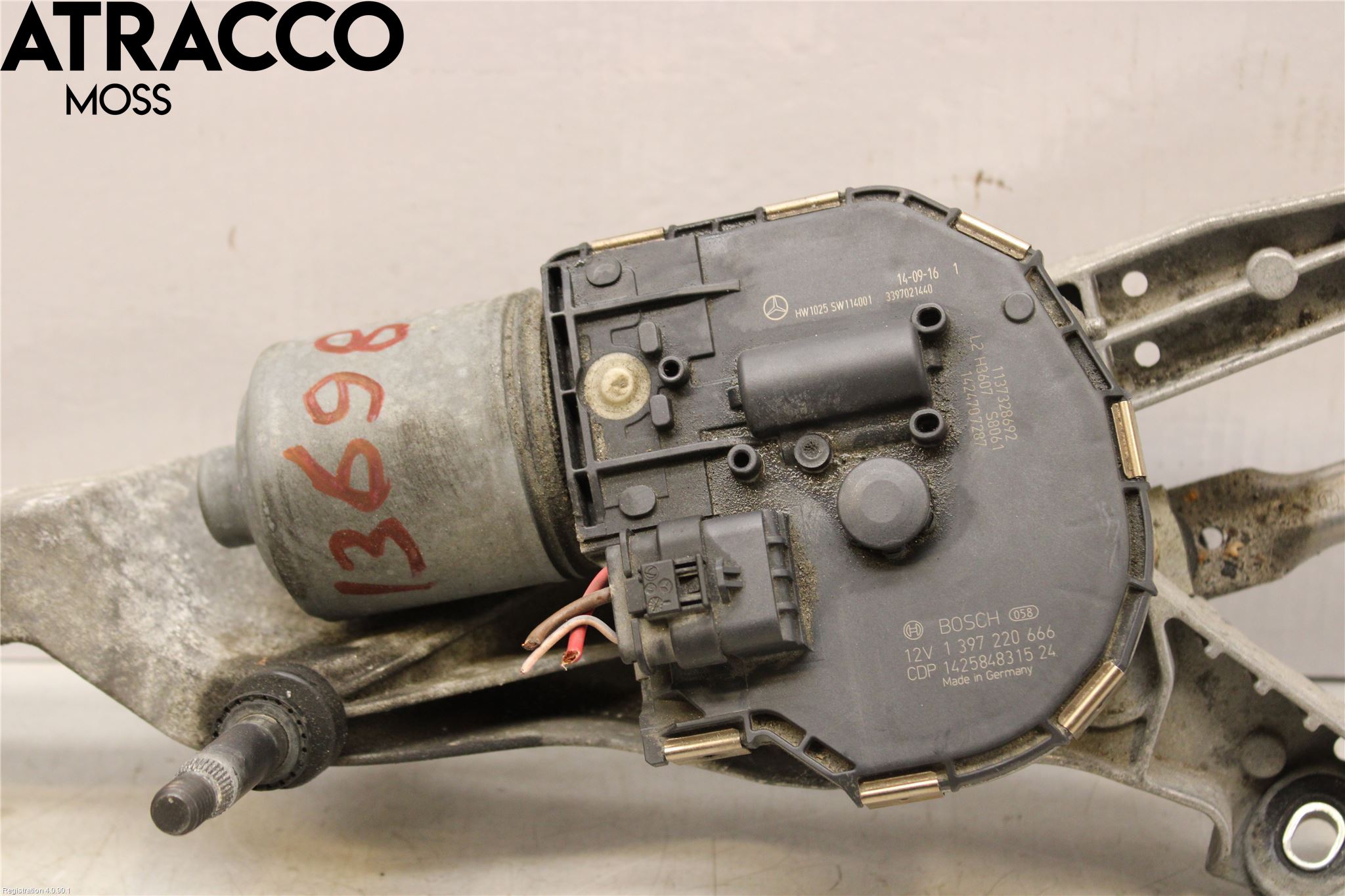 Mercedes-Benz MB C-KLASS (W204) 07-15 Viskermotor Frontrute