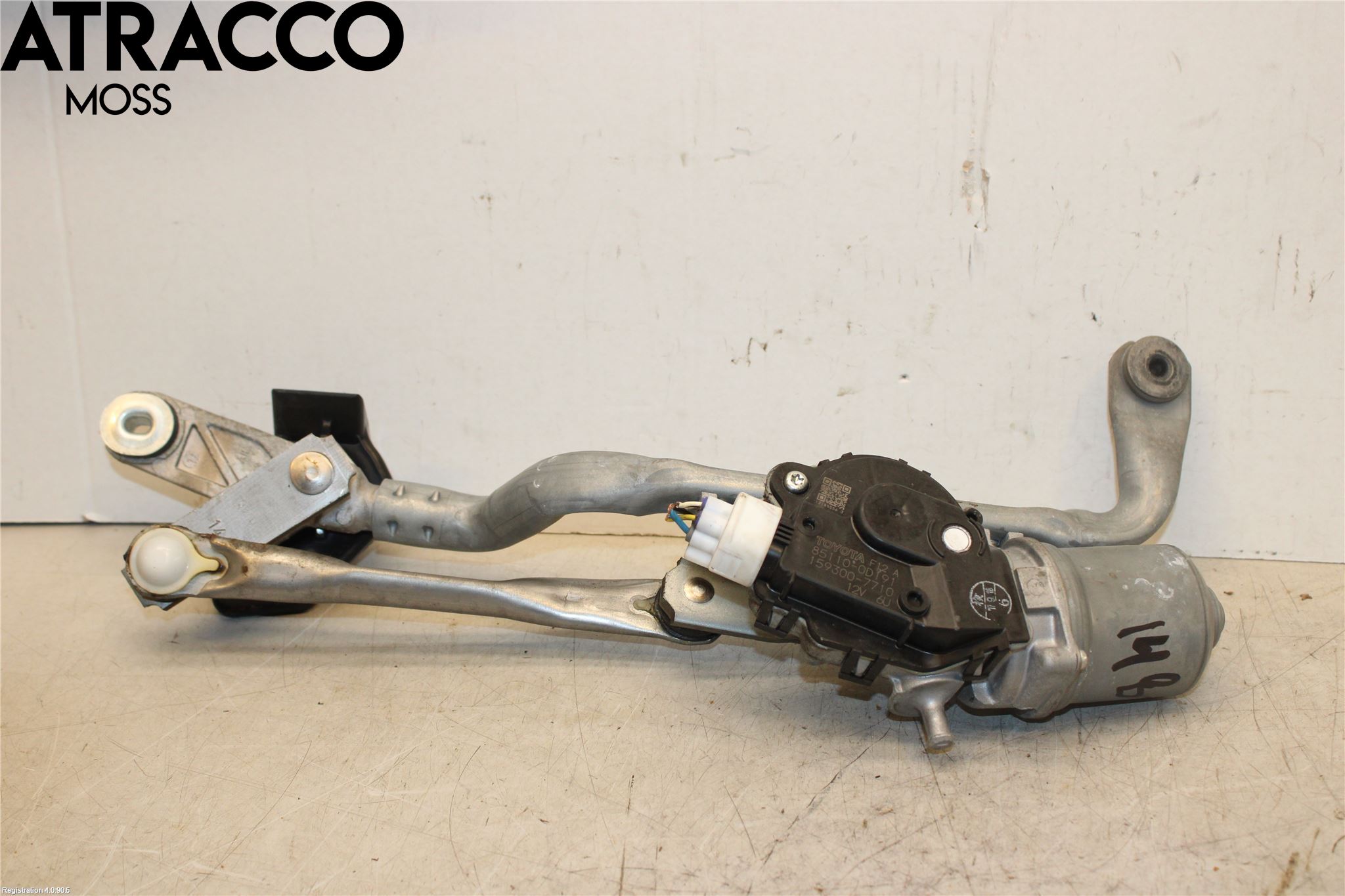 Toyota YARIS XP130 15-20 Viskermotor Frontrute