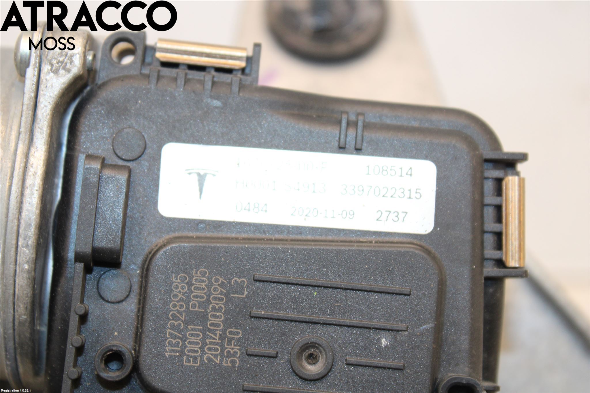 Tesla MODEL 3 17- Viskermotor Frontrute