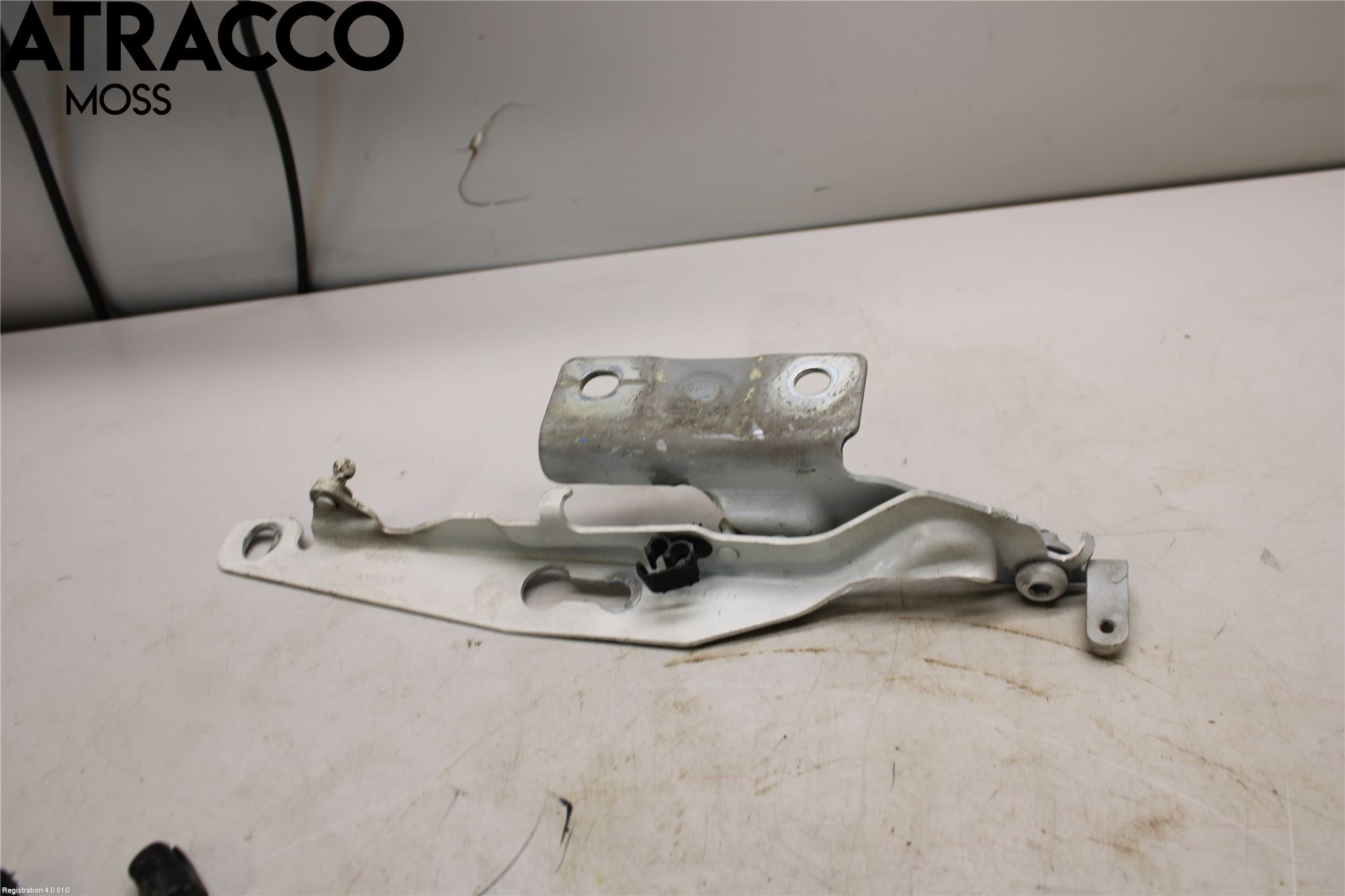 Volvo V60 11-13 Panser Hengsel - Hengsler