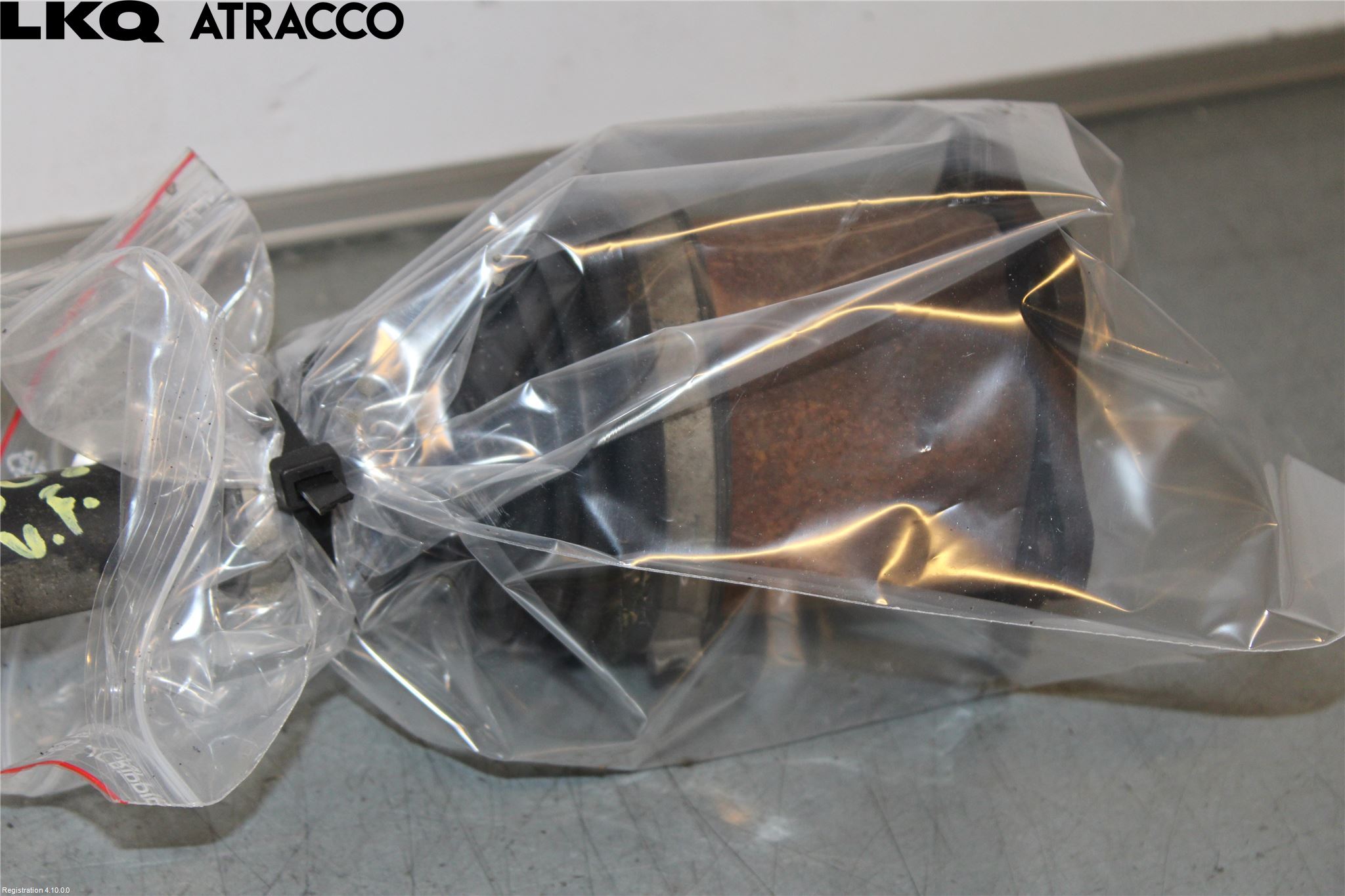 Volkswagen VW GOLF PLUS/CROSS GOLF 04-14 Drivaksel Foran Kompl Venstre