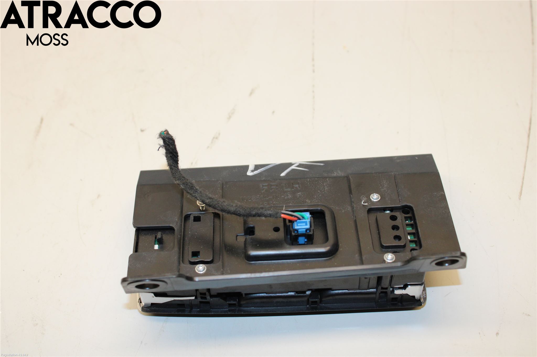 Tesla MODEL S 13- Bryter Vindusheis