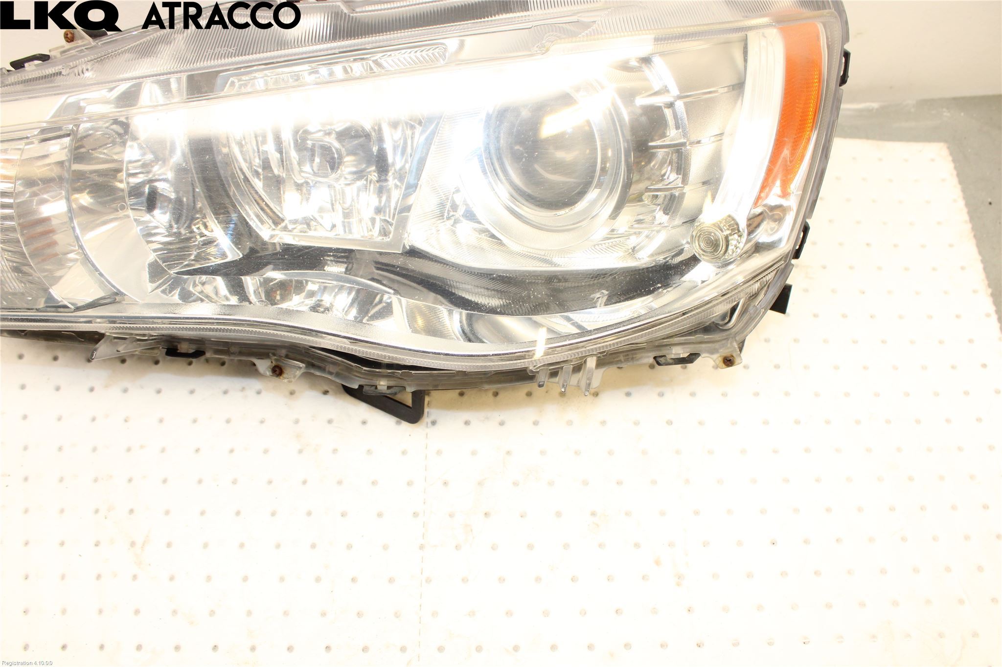 Mitsubishi OUTLANDER 07-12 Frontlykt Hus Venstre