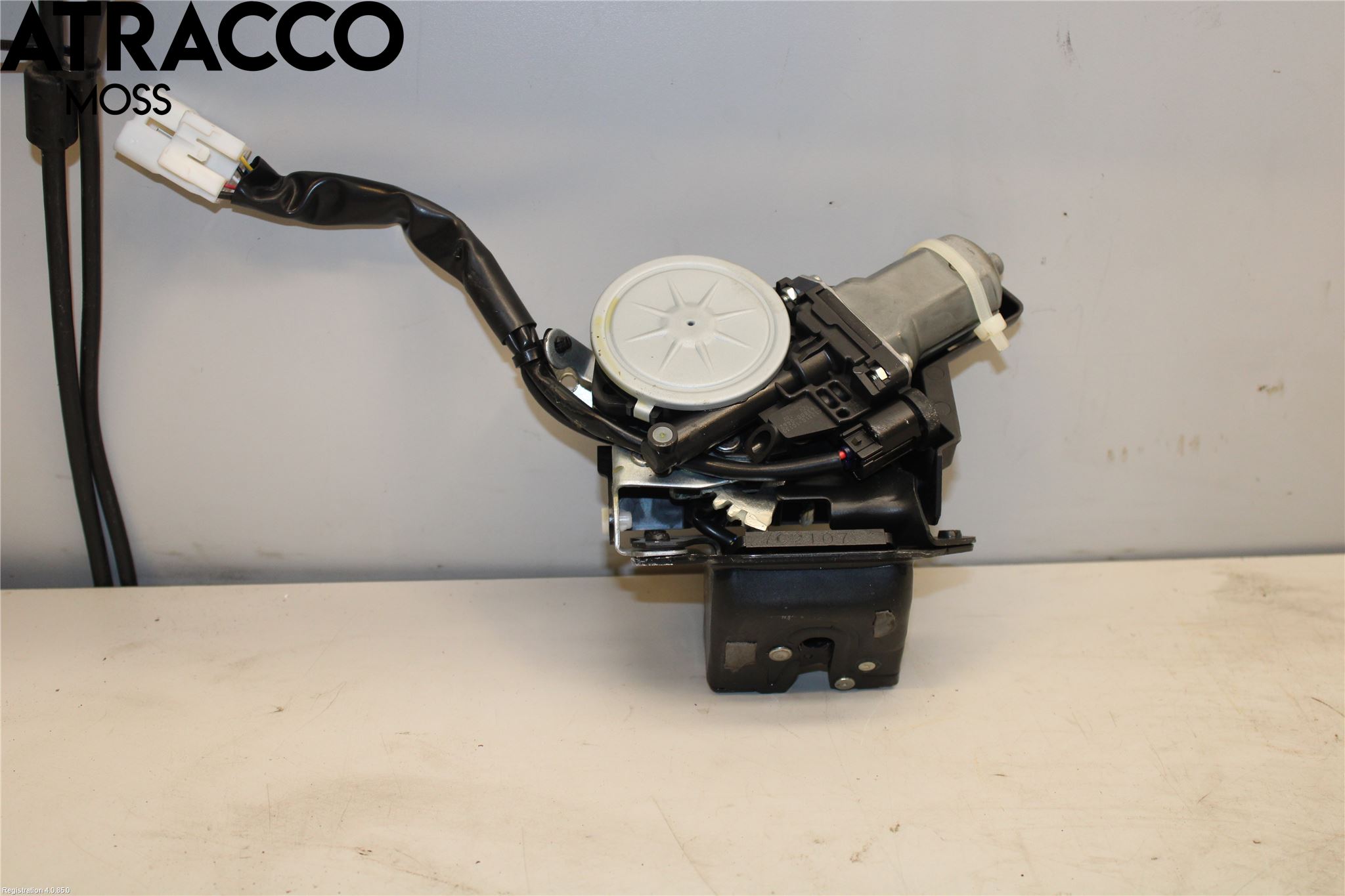 Lexus NX 300h 15-21 Bakluke-Lokk Låsekasse