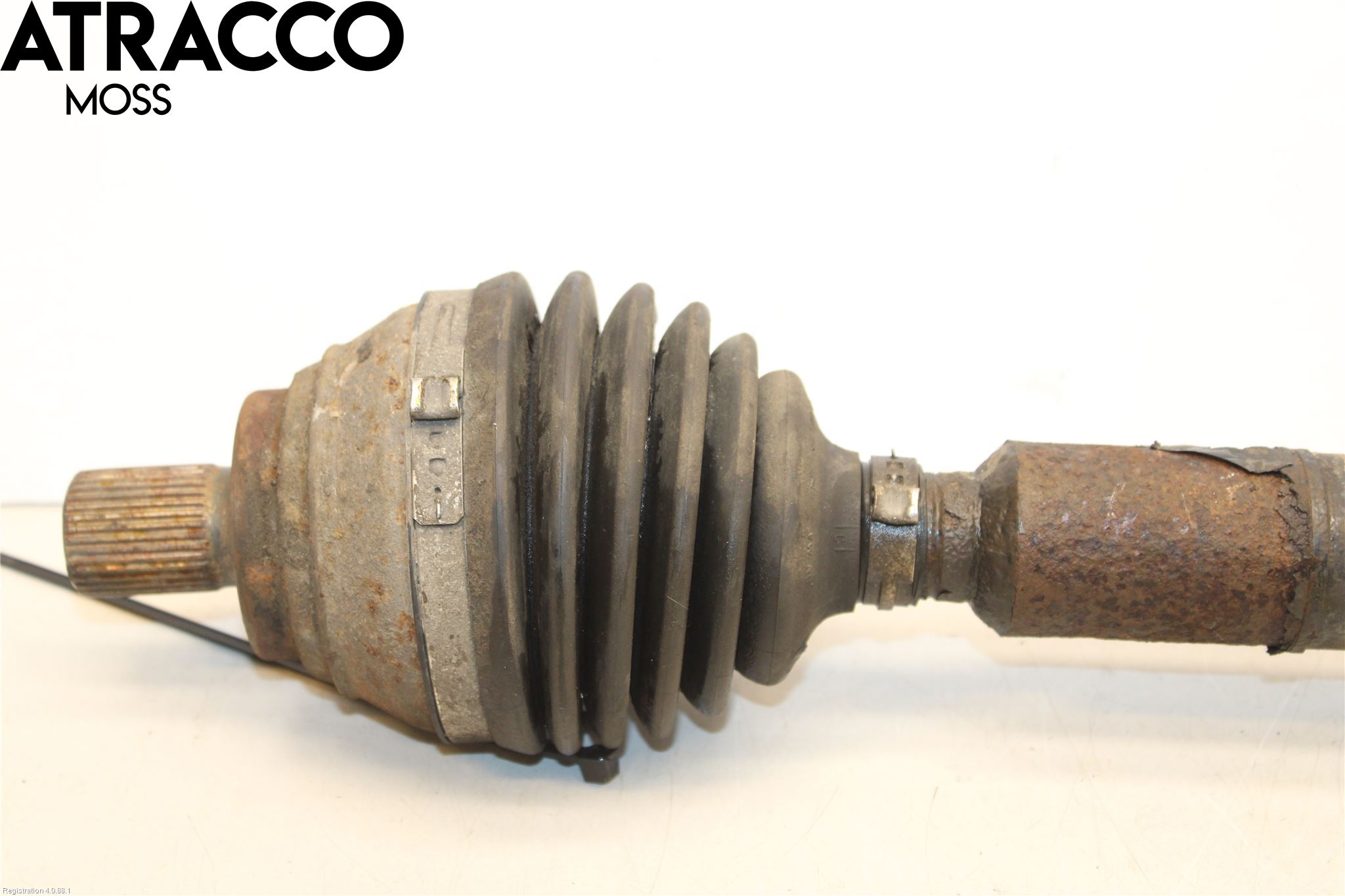 Volkswagen VW TOURAN 10-15 Drivaksel Foran Kompl Høyre