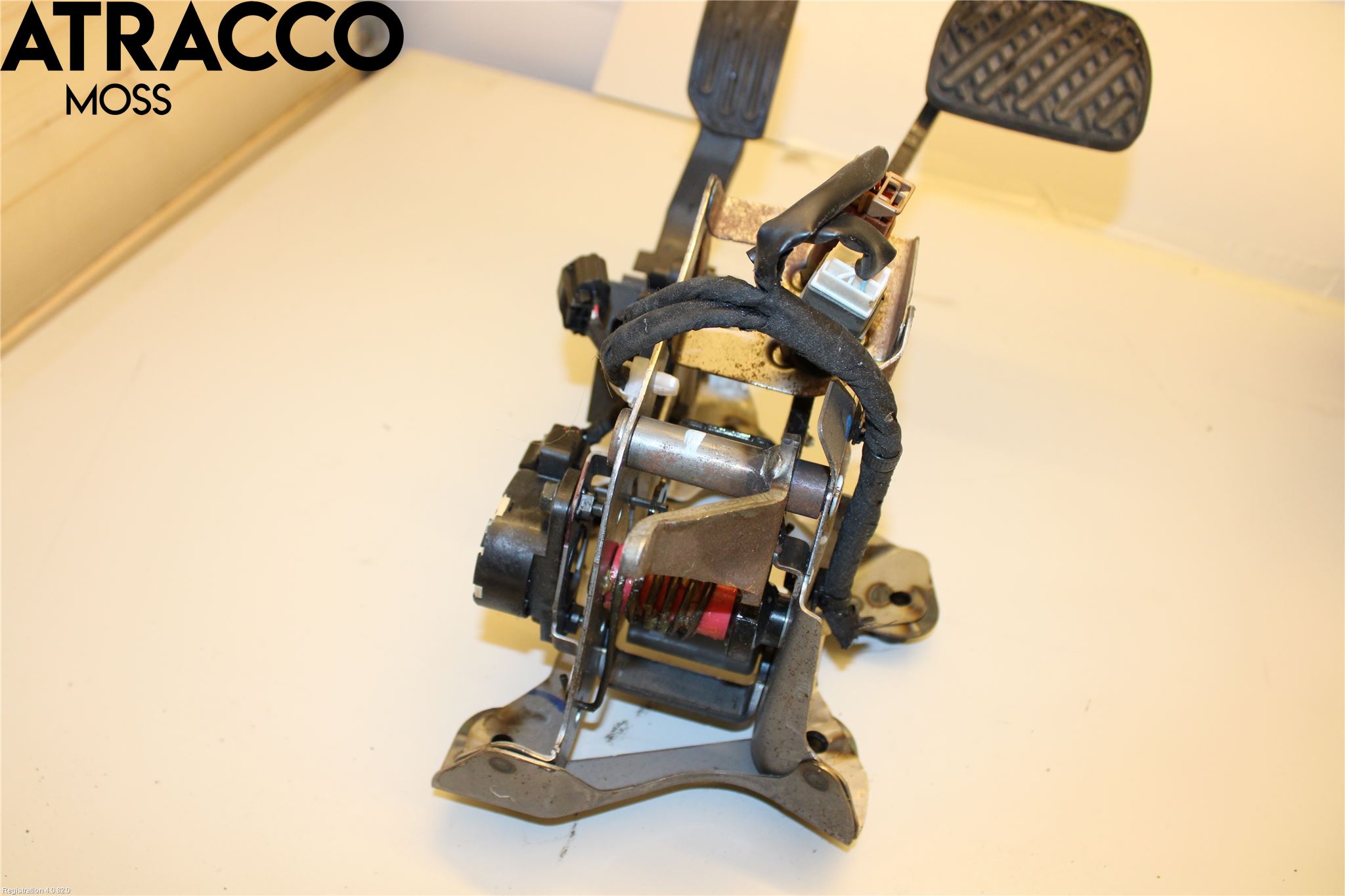 Nissan LEAF 18- Gasspedal