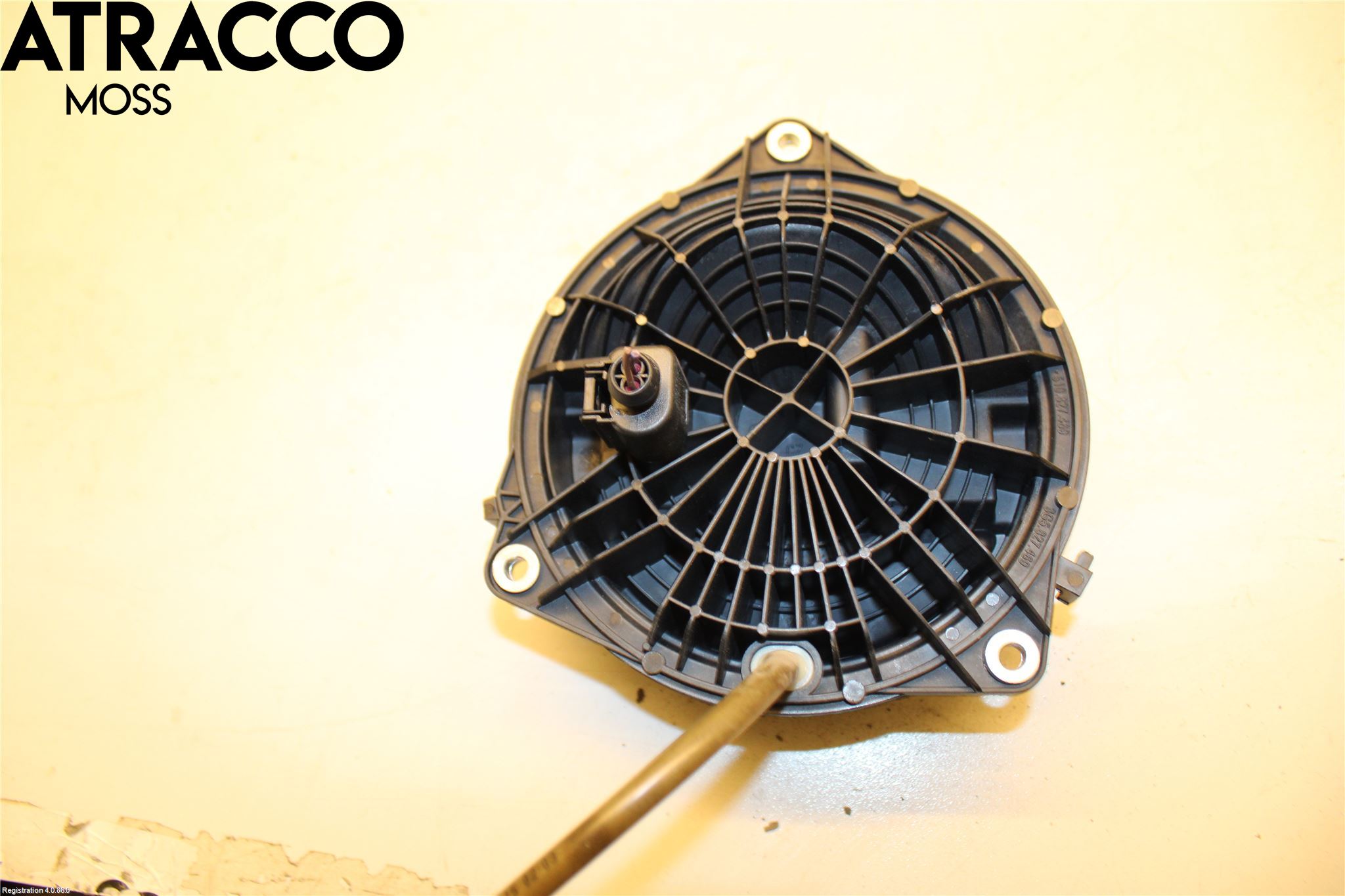 Volkswagen VW PASSAT 15-19 Bakluke Handtak Ytre