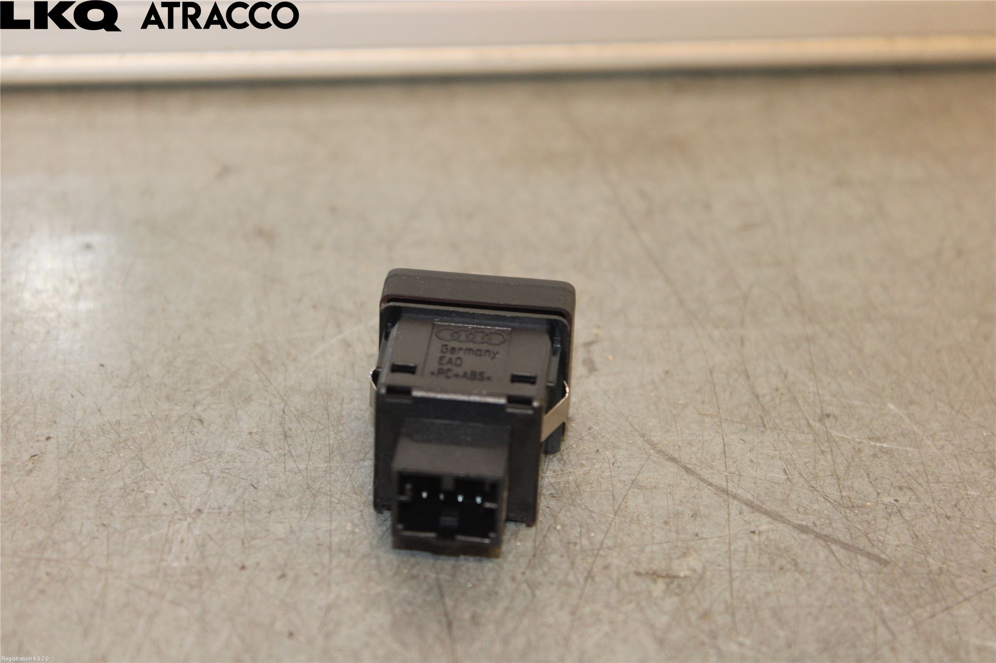 Audi A4/S4 B9 16-19 Bryter Varsel (Nødblink)