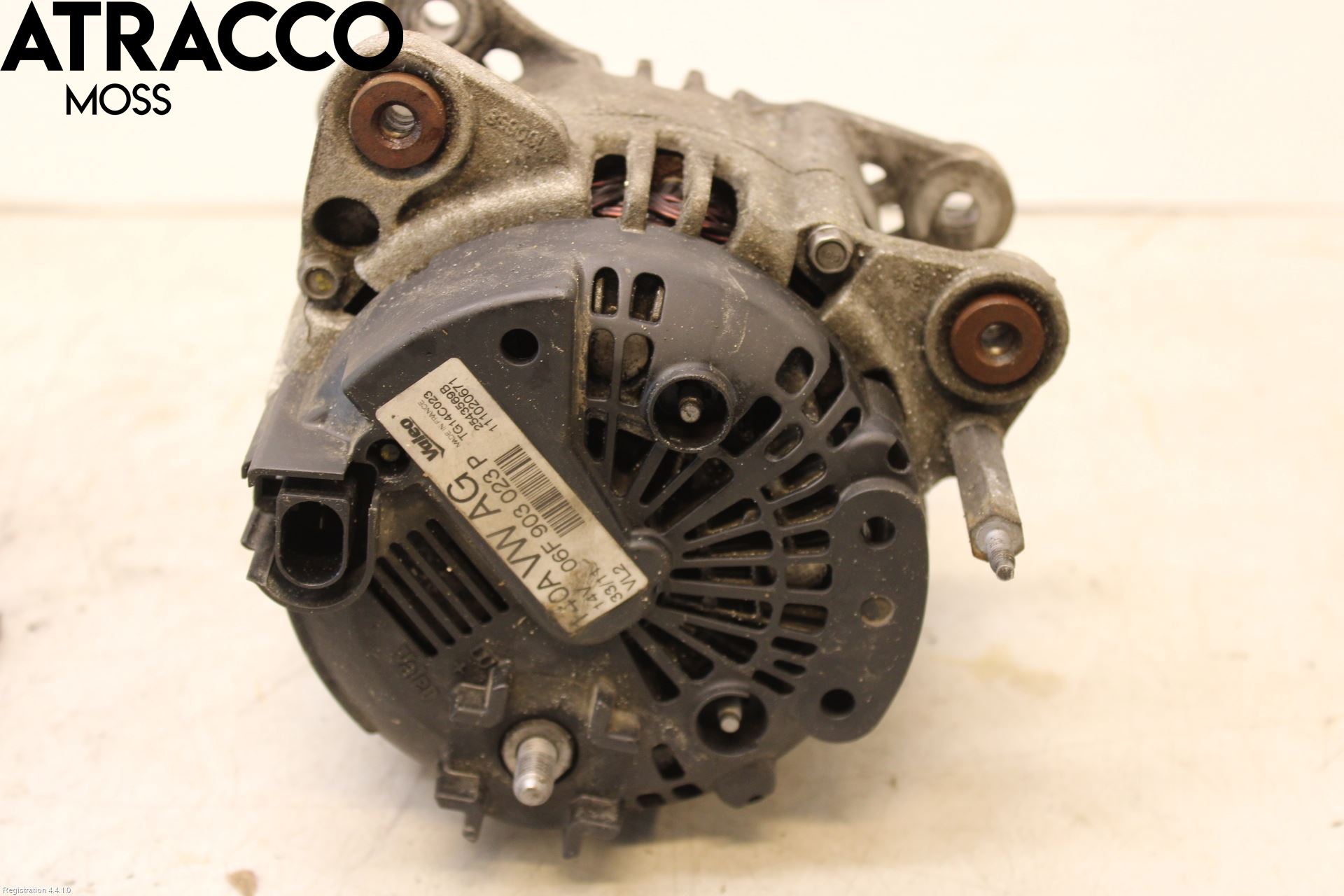Skoda SUPERB 09-15 Dynamo