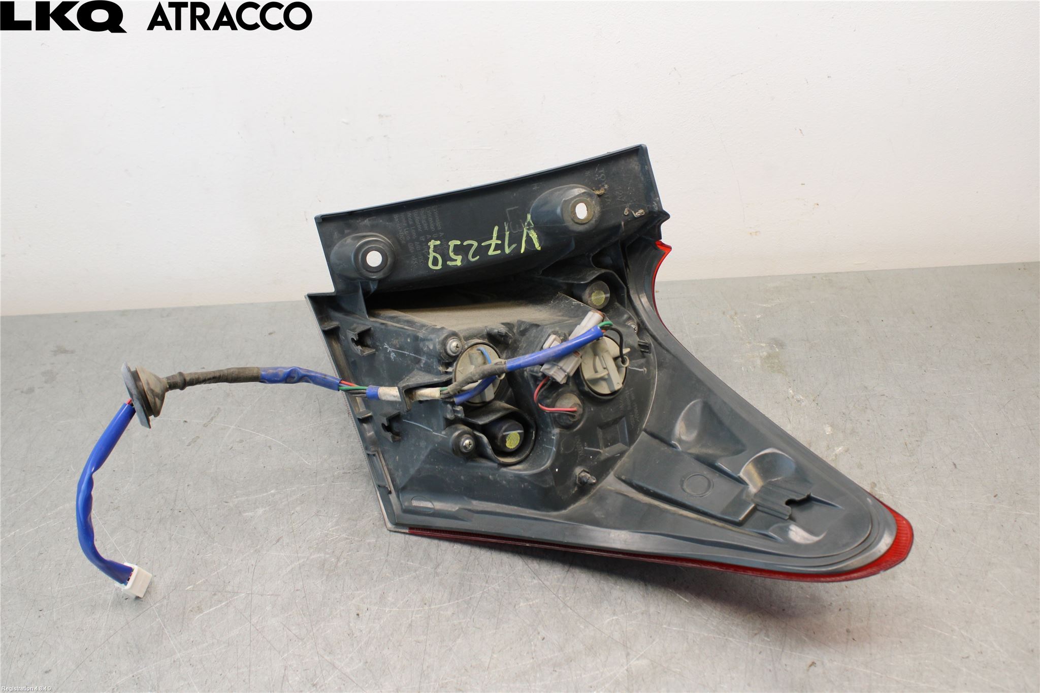 Toyota AURIS 13-19 Baklykt Venstre