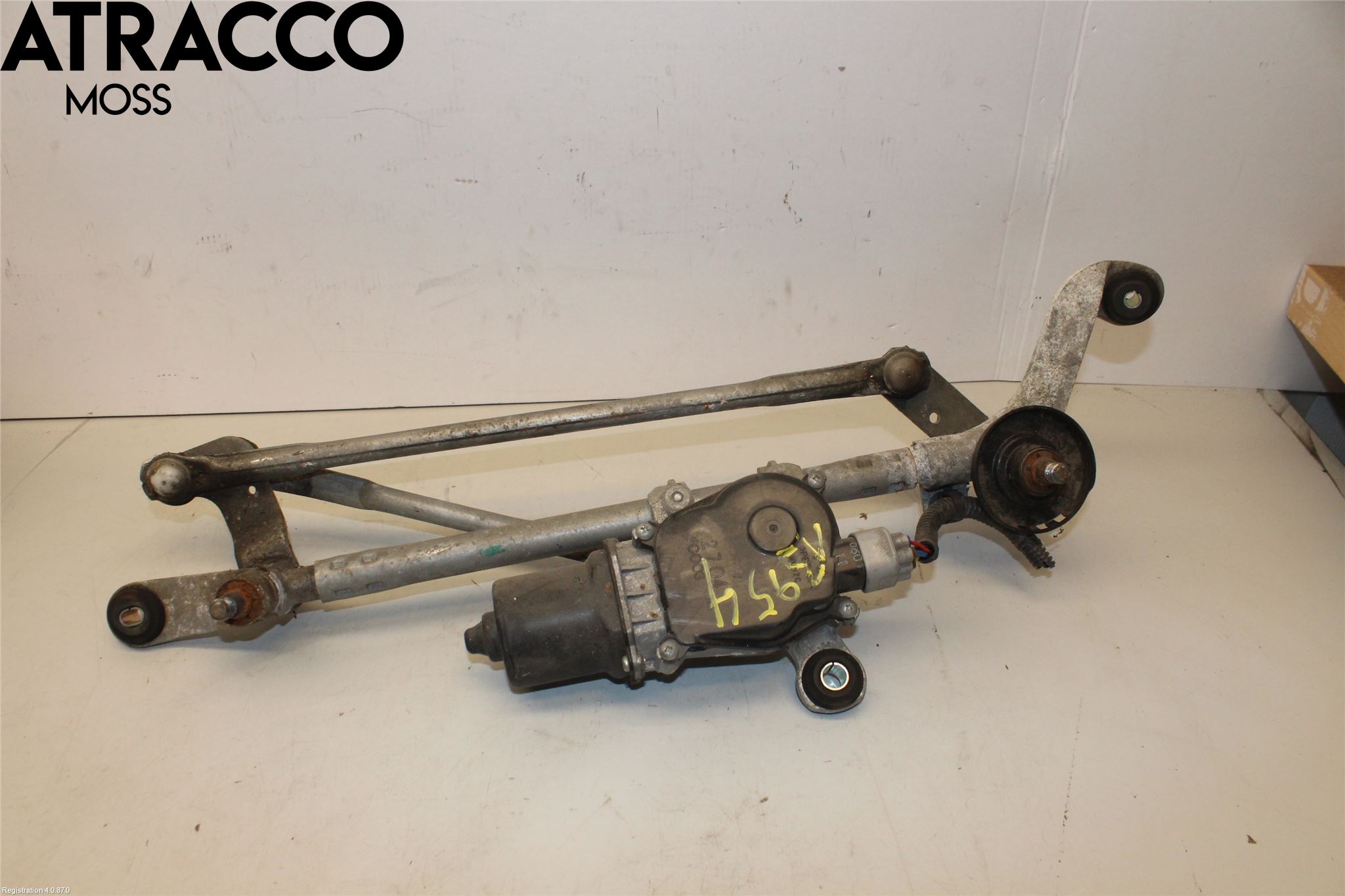 Nissan LEAF 11-17 Viskermotor Frontrute