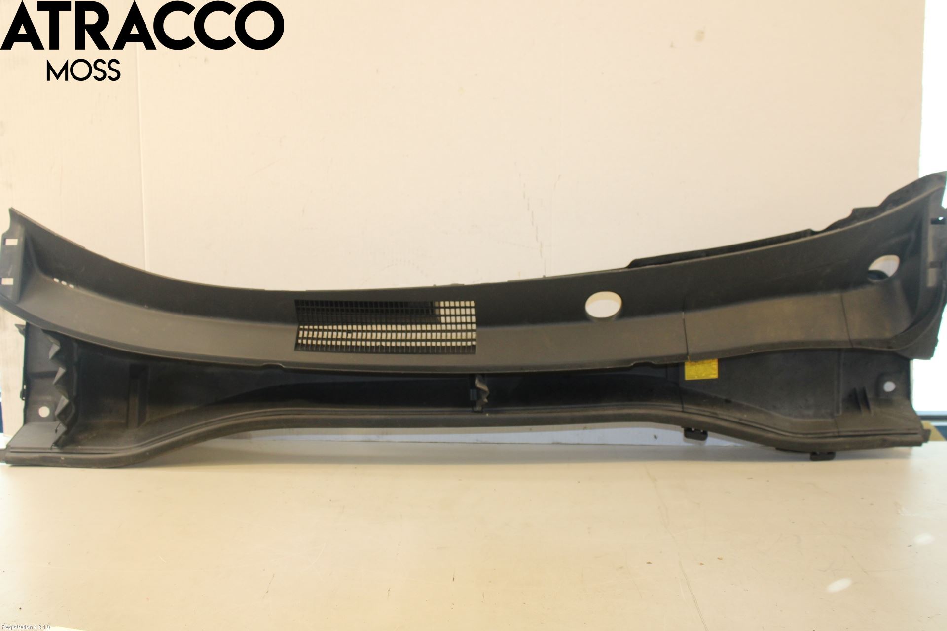 Toyota C-HR 16-23 Visker Deksel-Grill-Under Frr