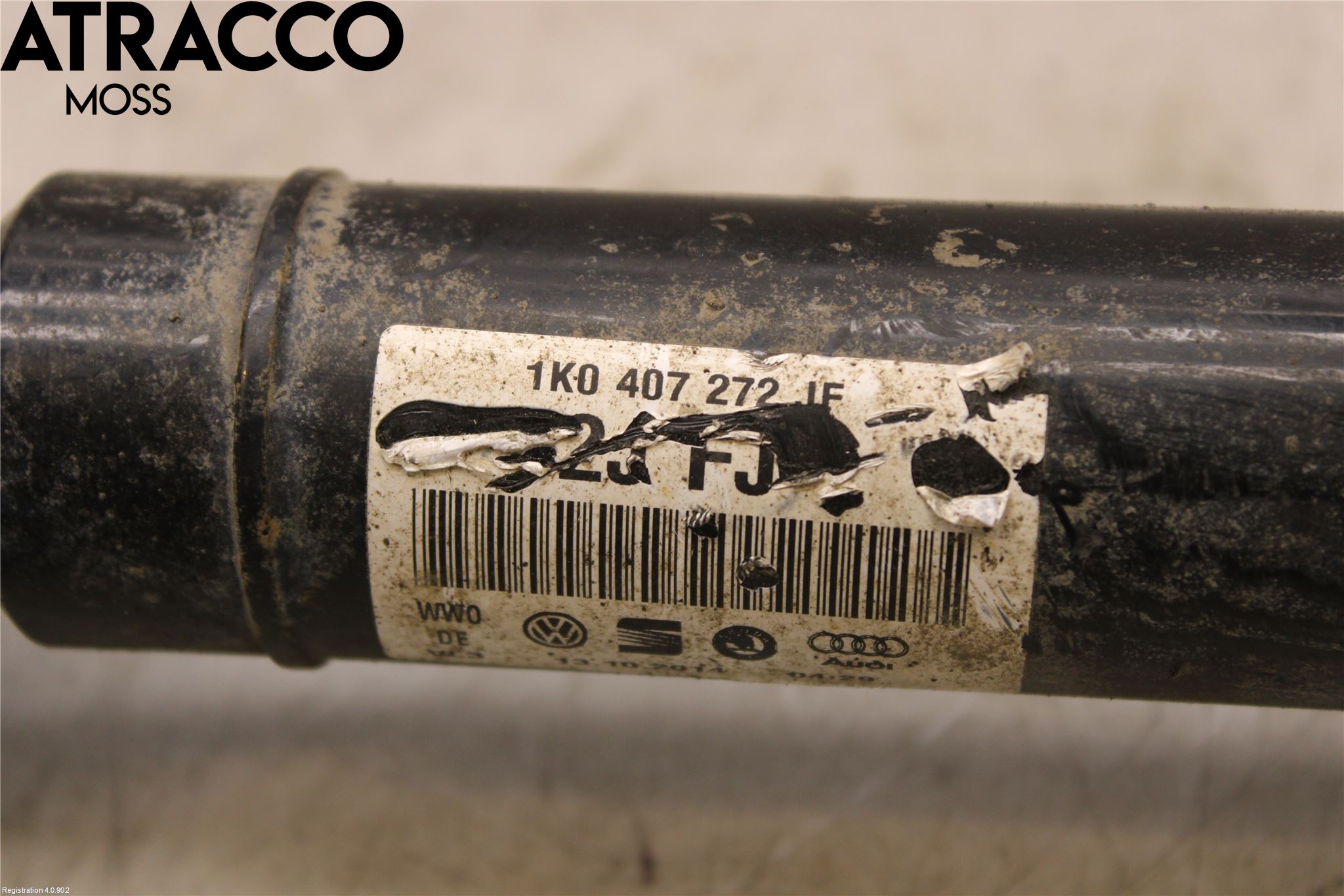 Volkswagen VW PASSAT 11-14 Drivaksel Foran Kompl Høyre