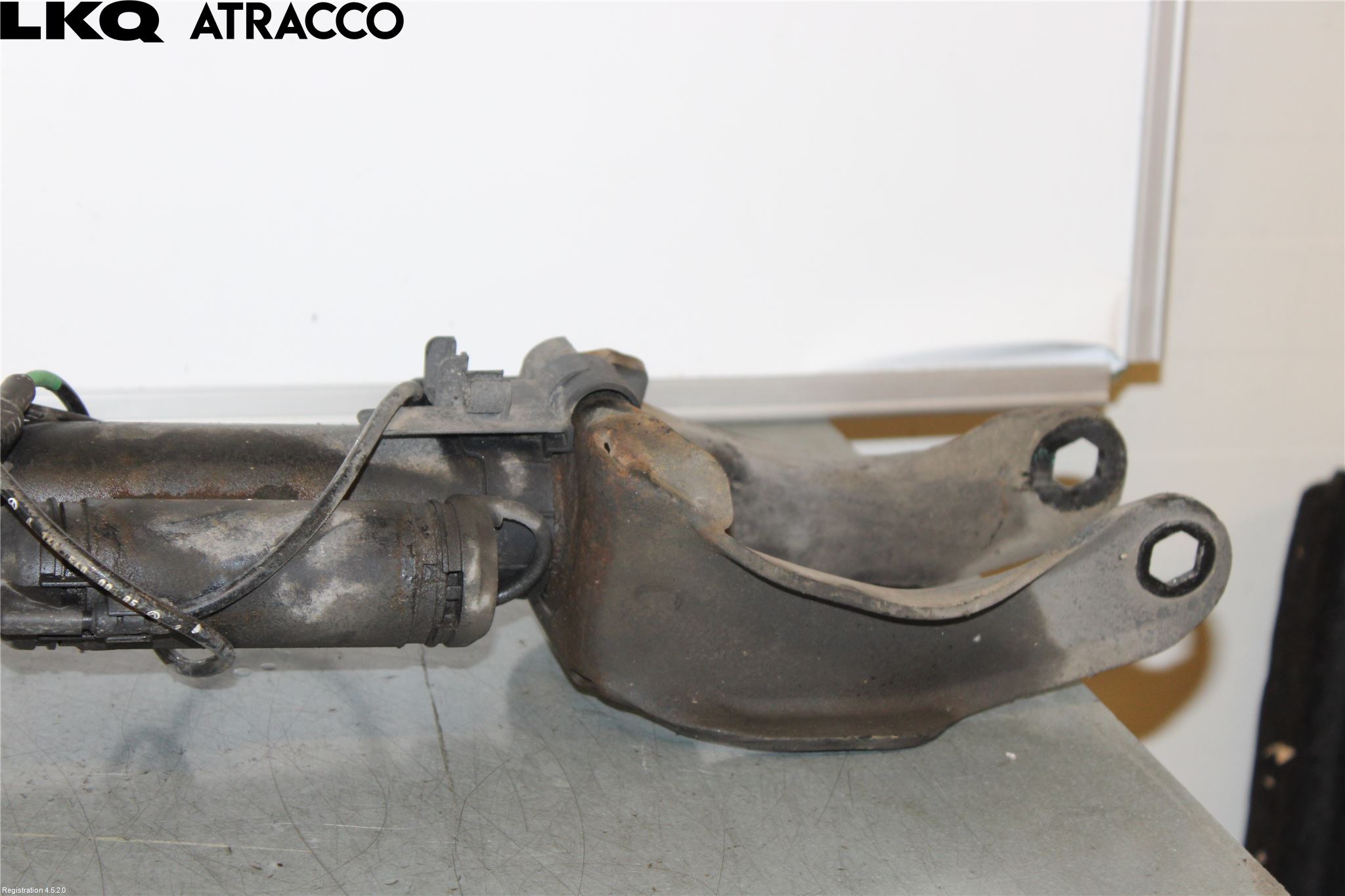 Mercedes-Benz MB ML/GLE-KLASS (W166) 12-18 Fjærbein Foran Venstre