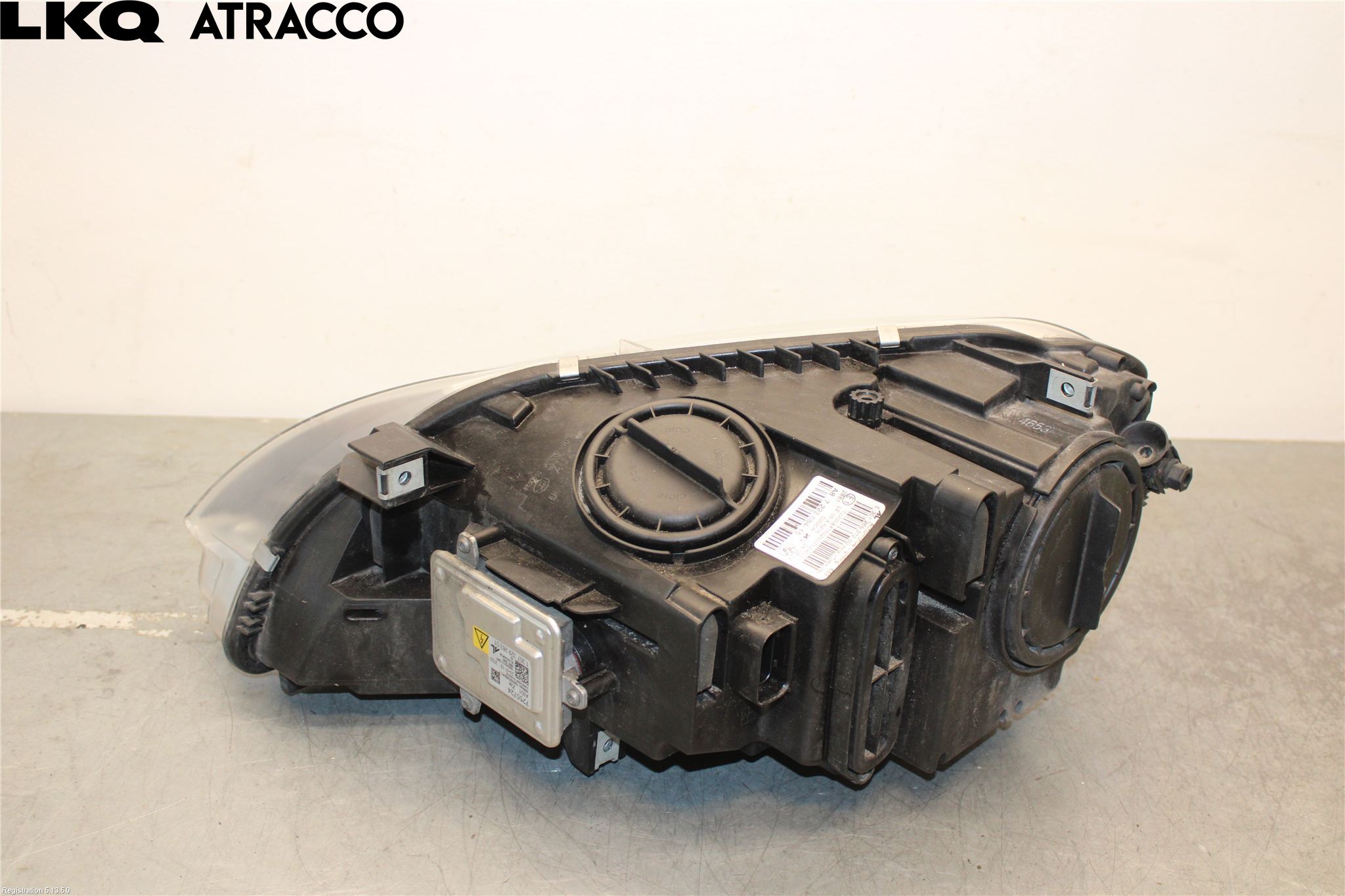 BMW 6 F12/F13 10-18 Frontlykt Høyre