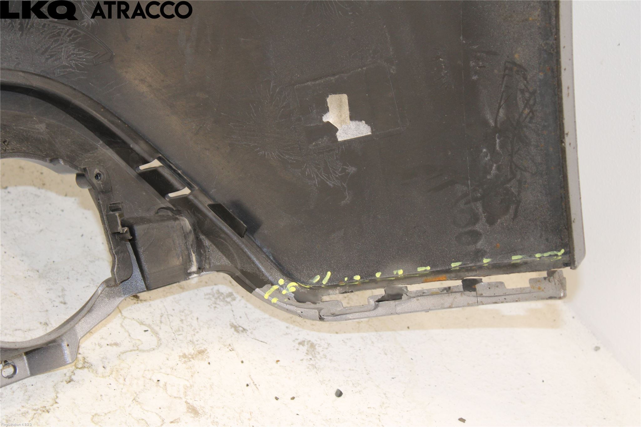 Peugeot 2008 13-20 Støtfanger Foran