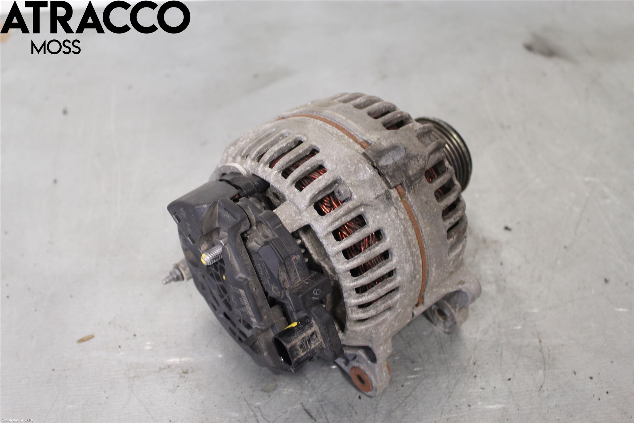 Volkswagen VW GOLF VI 09-13 Dynamo