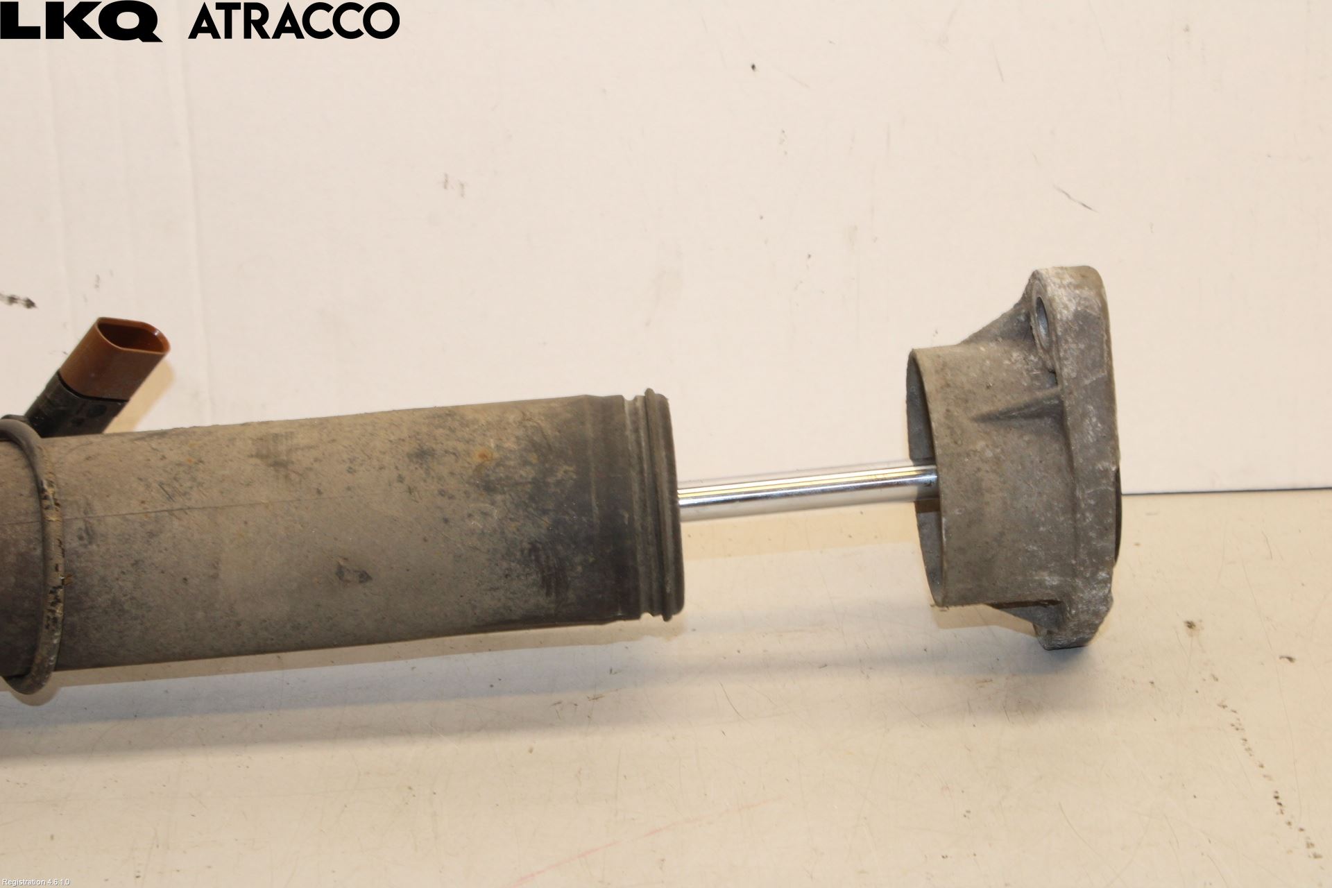 Mercedes-Benz MB C-KLASS (W205) 14-21 Støtdemper Bak