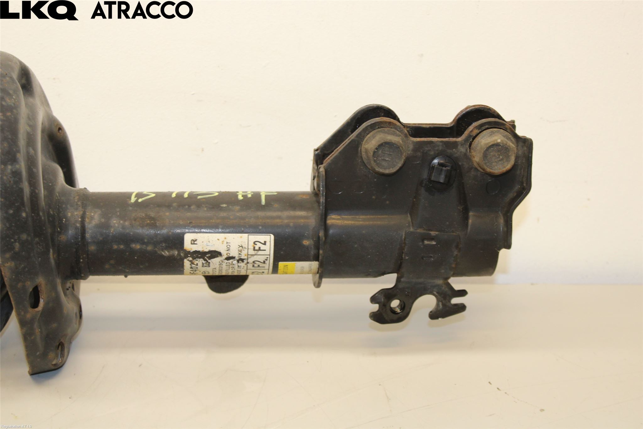 Toyota C-HR 16-23 Fjærbein Foran Høyre