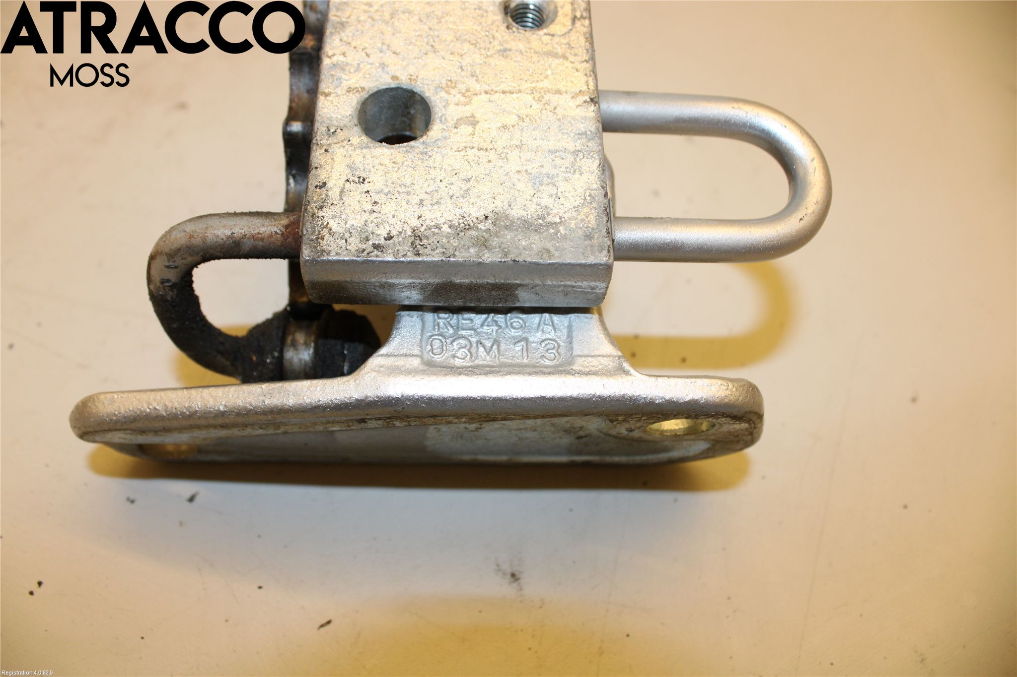 Volkswagen VW PASSAT 05-11 Dørhengsel