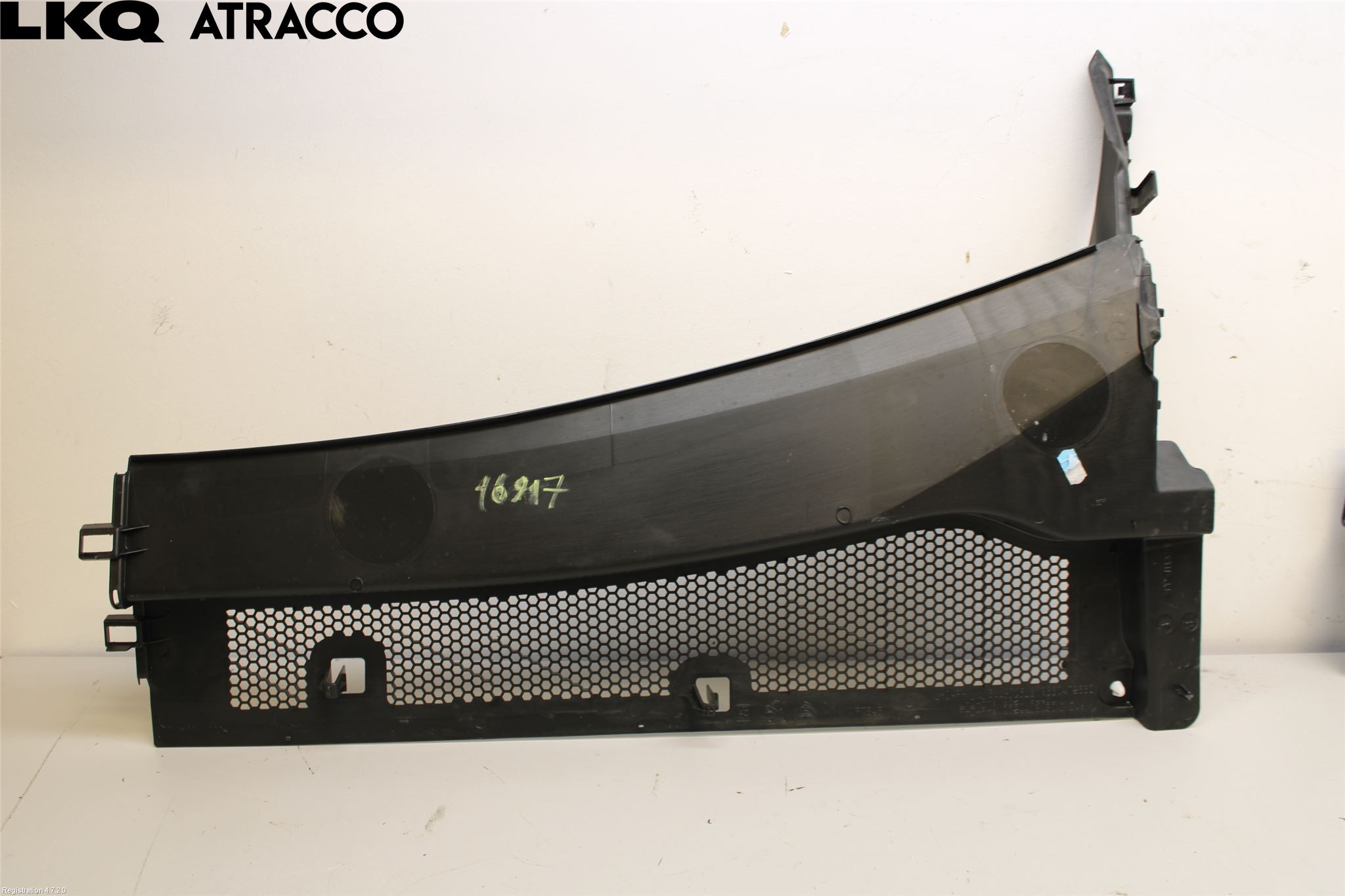 Peugeot 2008/E-2008 20- Visker Deksel-Grill-Under Frr