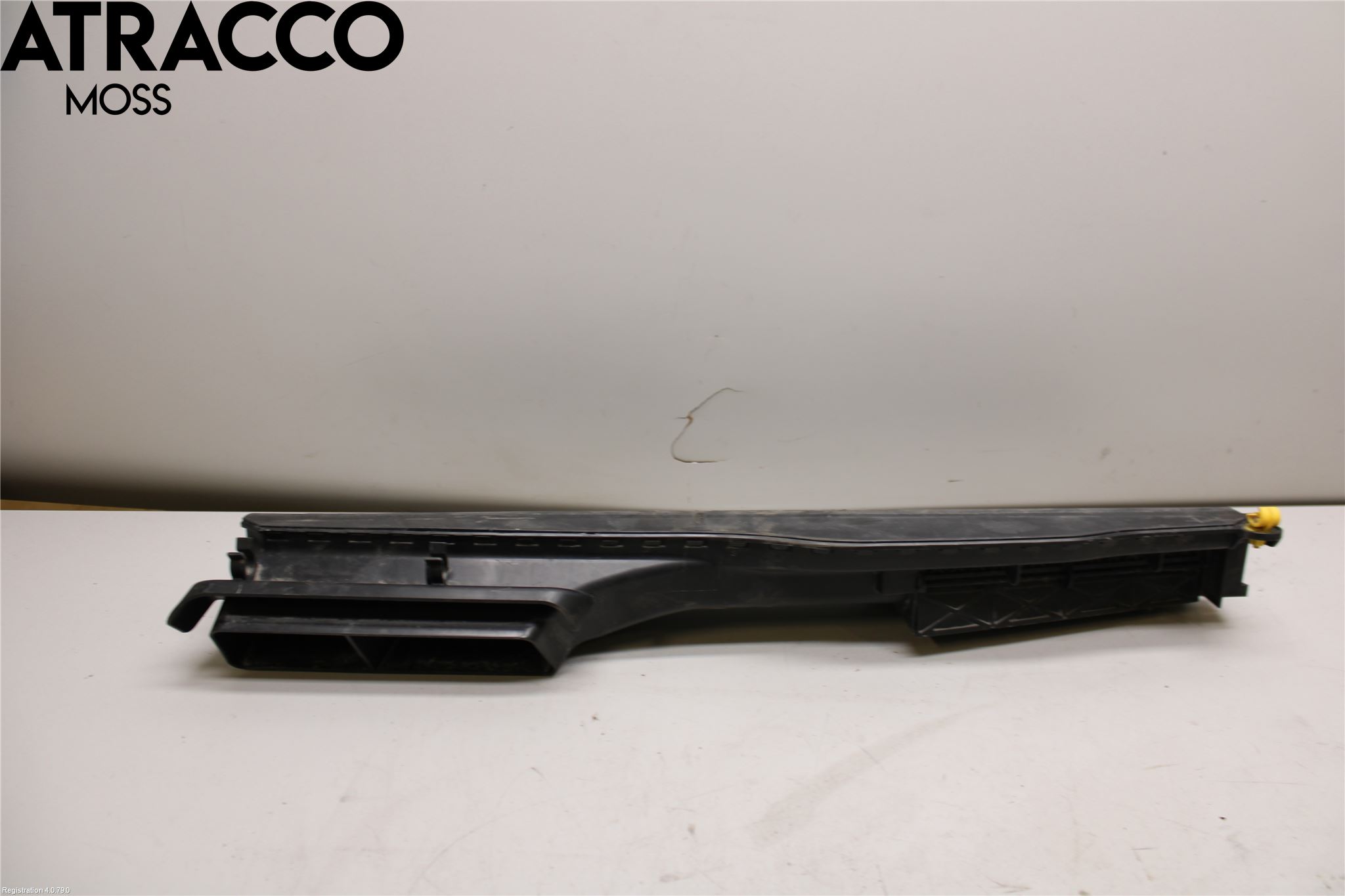 Volkswagen VW POLO VI 18->> Luftstyring Front