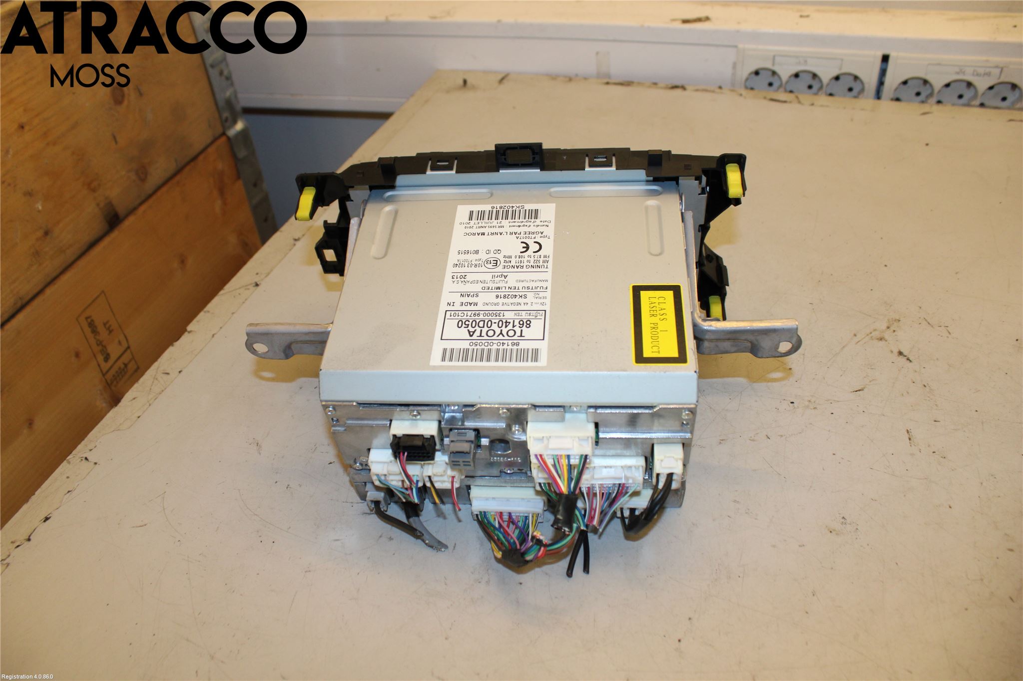 Toyota YARIS XP130 12-14 Stereo Radio