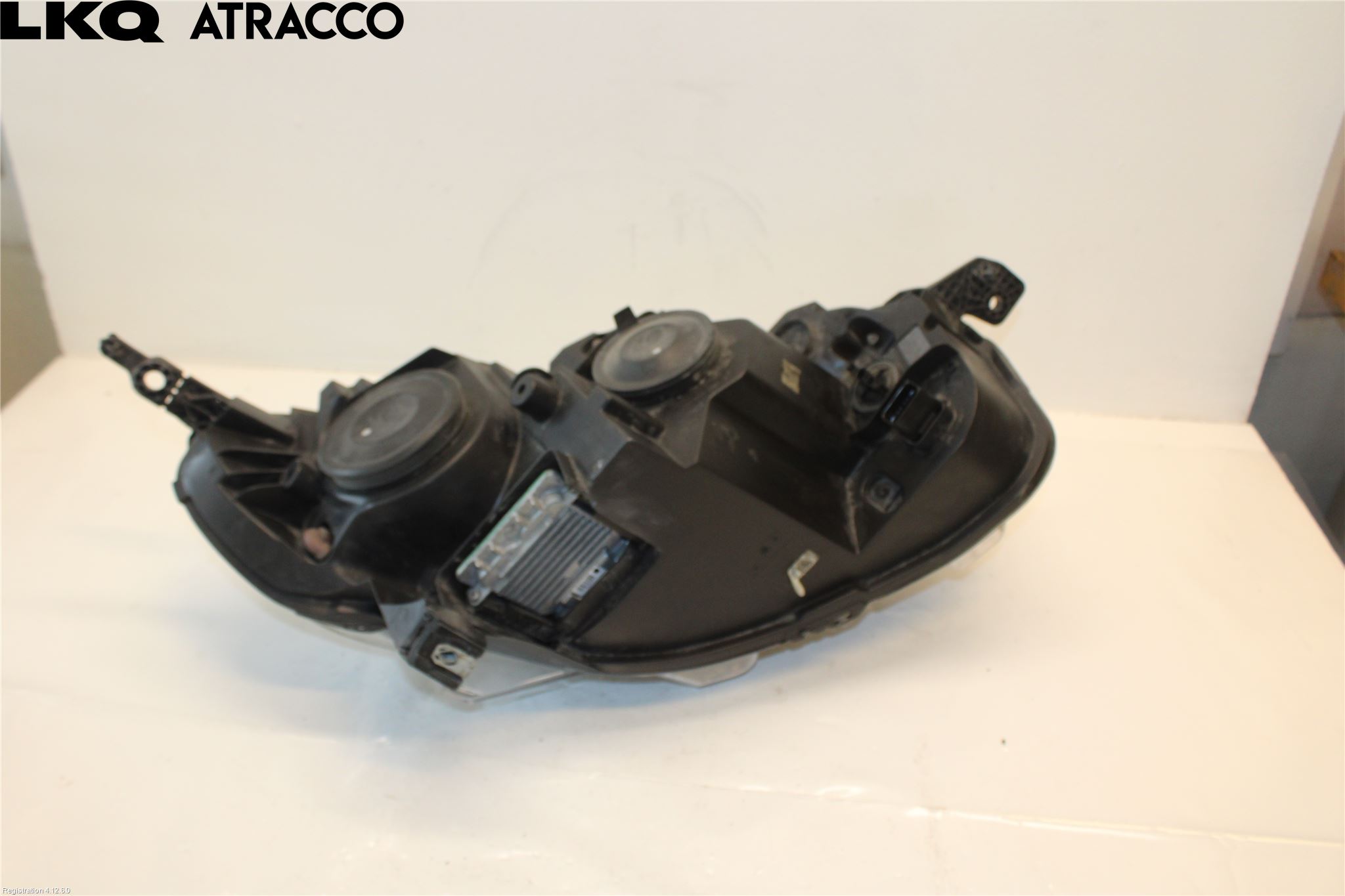 Toyota PROACE II 16- Frontlykt Venstre