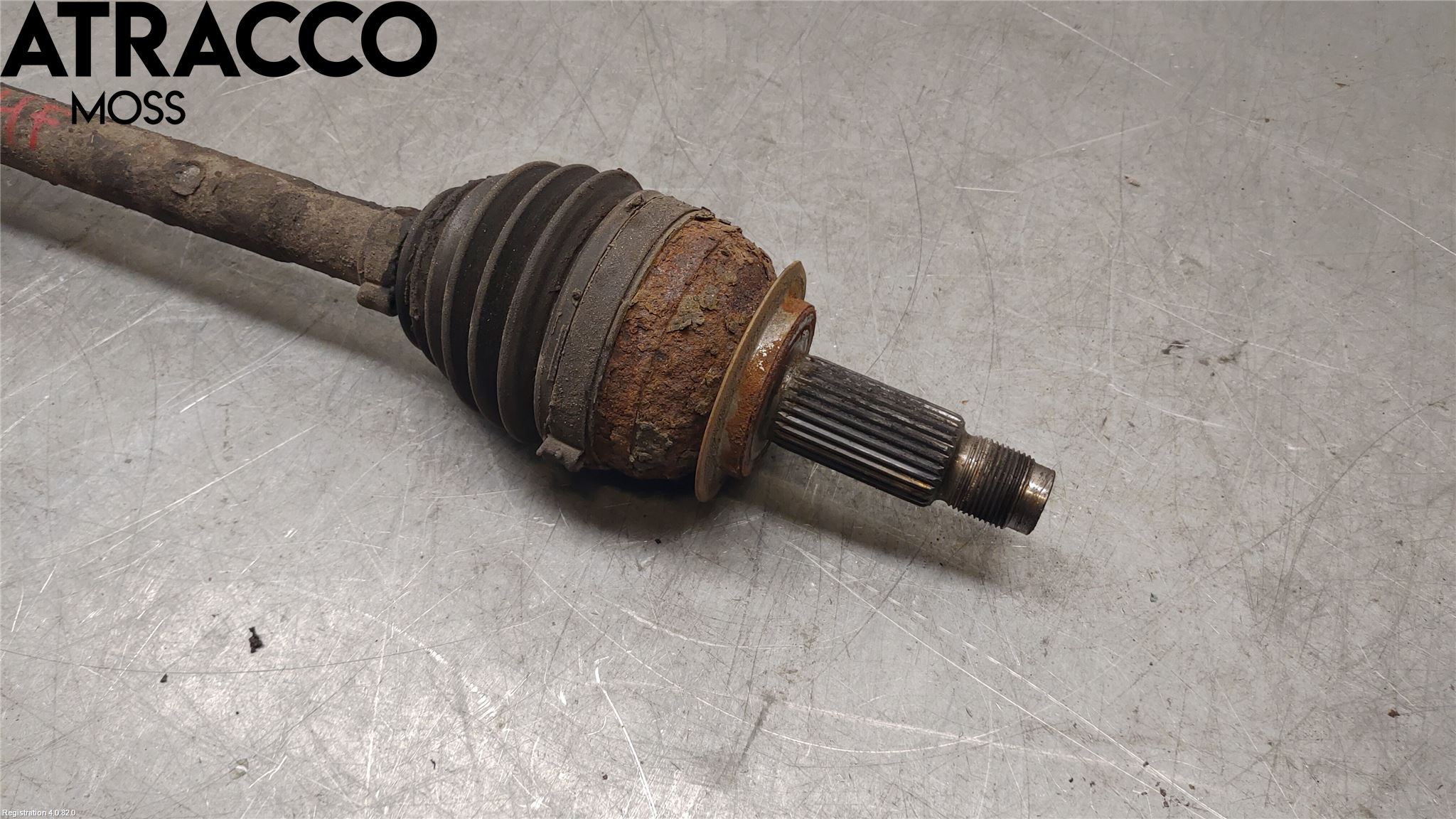 Subaru LEGACY    04-06 Drivaksel Foran Kompl Høyre