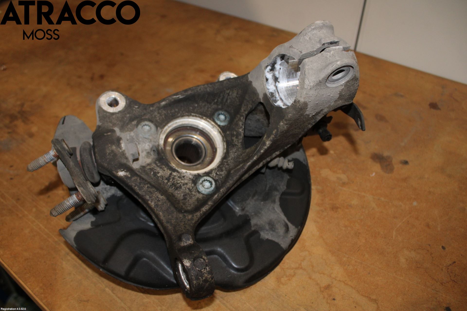 Volkswagen VW PASSAT 15-19 Spindel Hf