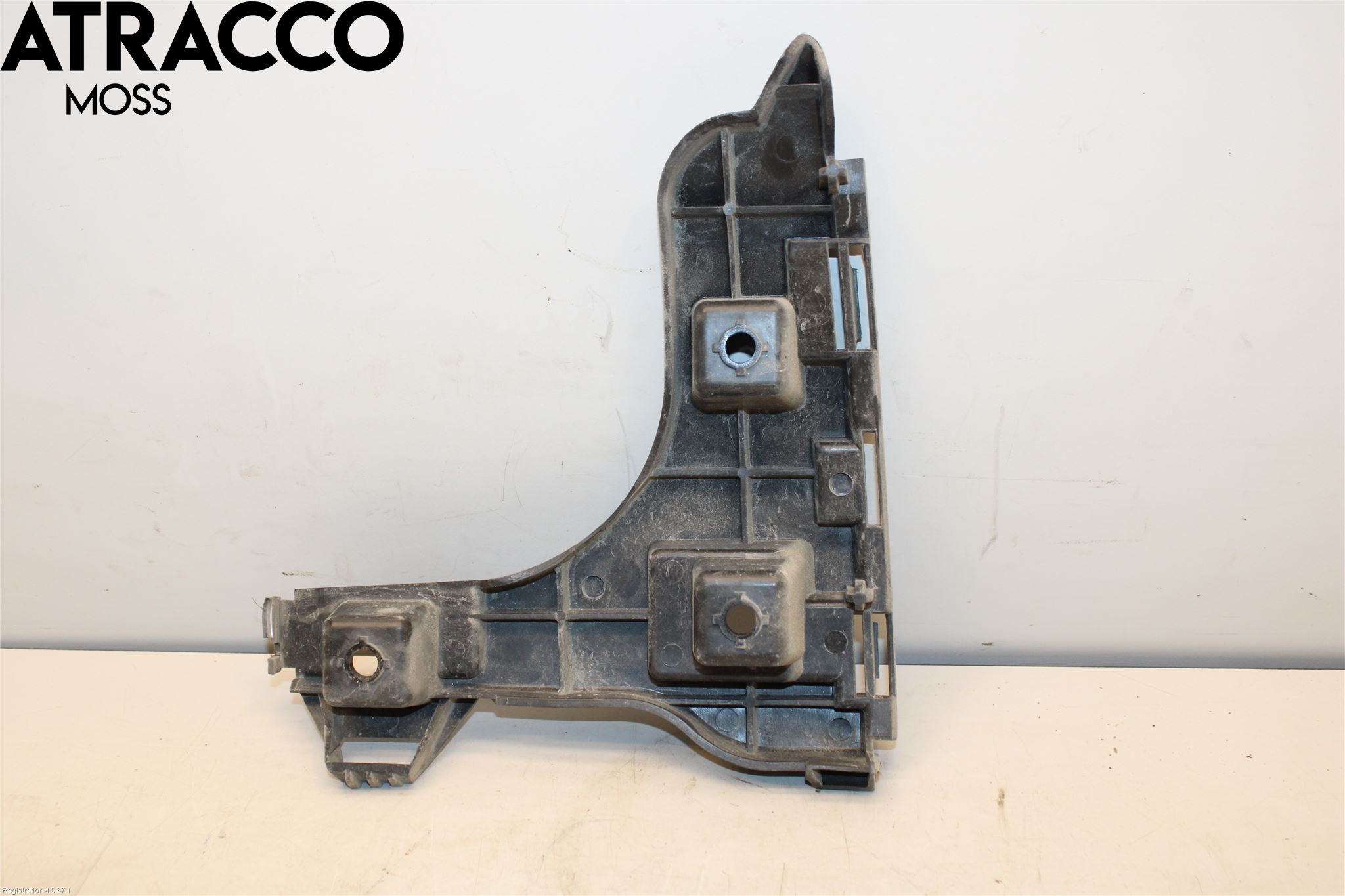 Volvo XC60 14-17 Støtfangerfeste Bak Høyre