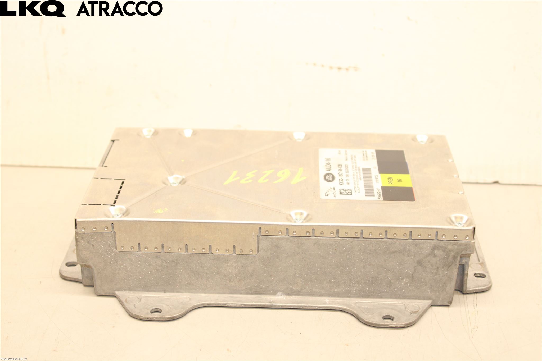 Jaguar I-PACE 18- Stereo Forsterker