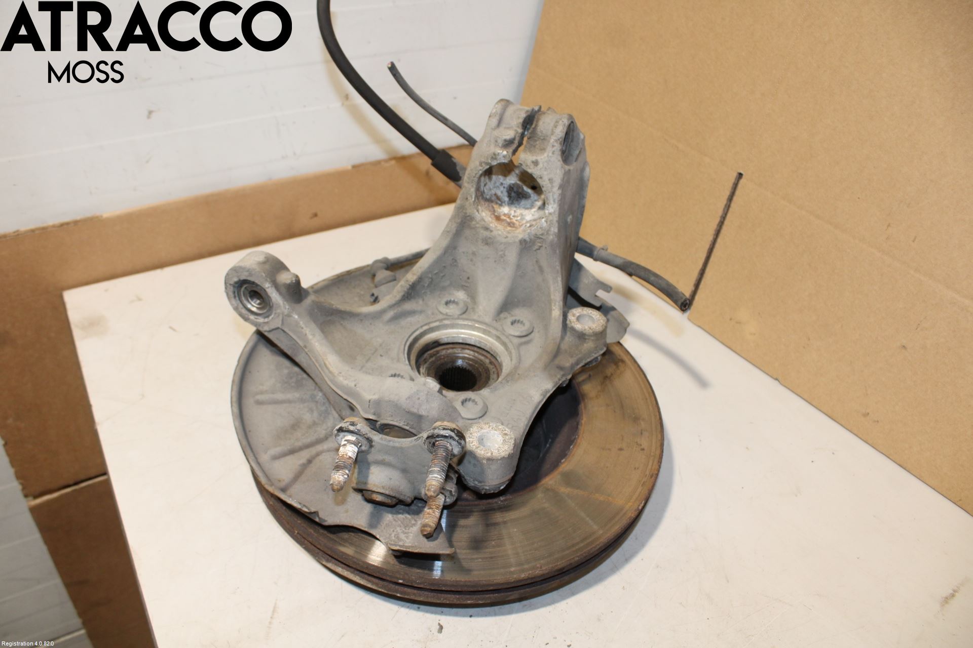 Volkswagen VW PASSAT 05-11 Spindel Vf