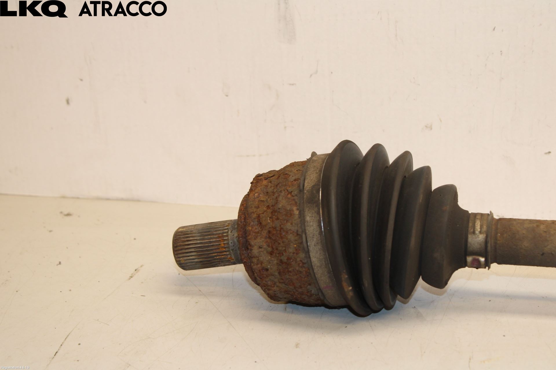 Volvo V40 12-19 Drivaksel Foran Kompl Venstre