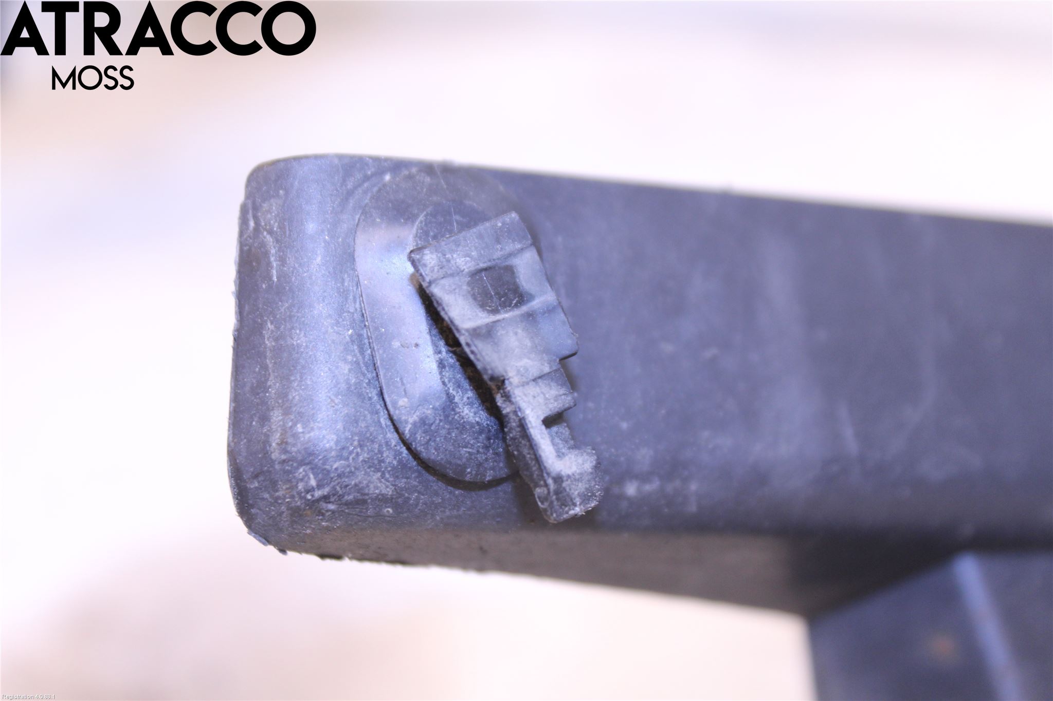 Peugeot 3008 17-24 Støtfangerfeste Bak Venstre