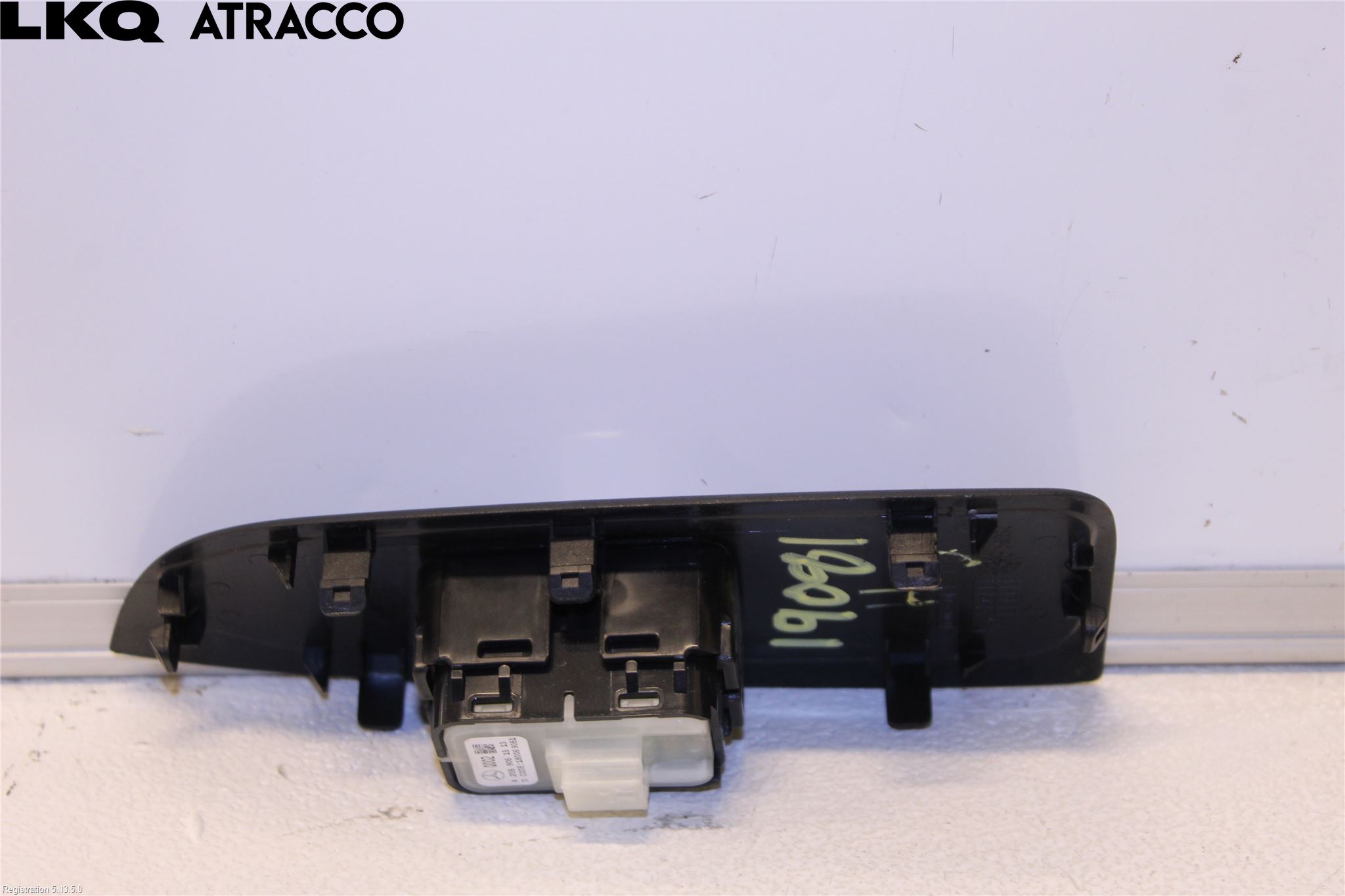 Mercedes-Benz MB VITO/V-KLASS (W640,W447,W448) 14- Bryter Vindusheis