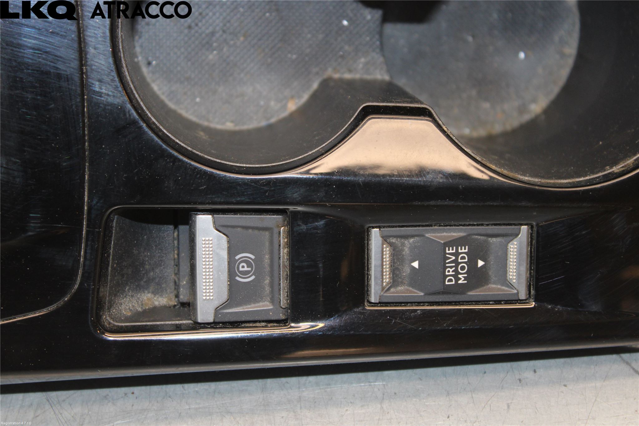 Peugeot 208/E-208 20- Innr Koppholder