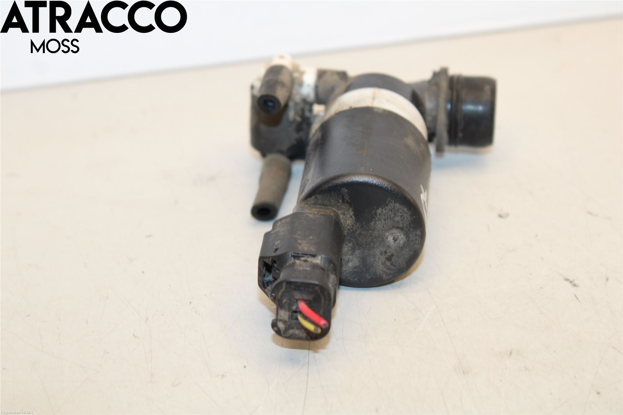 Volkswagen VW POLO 95-01 Spylerpumpe Frontrute